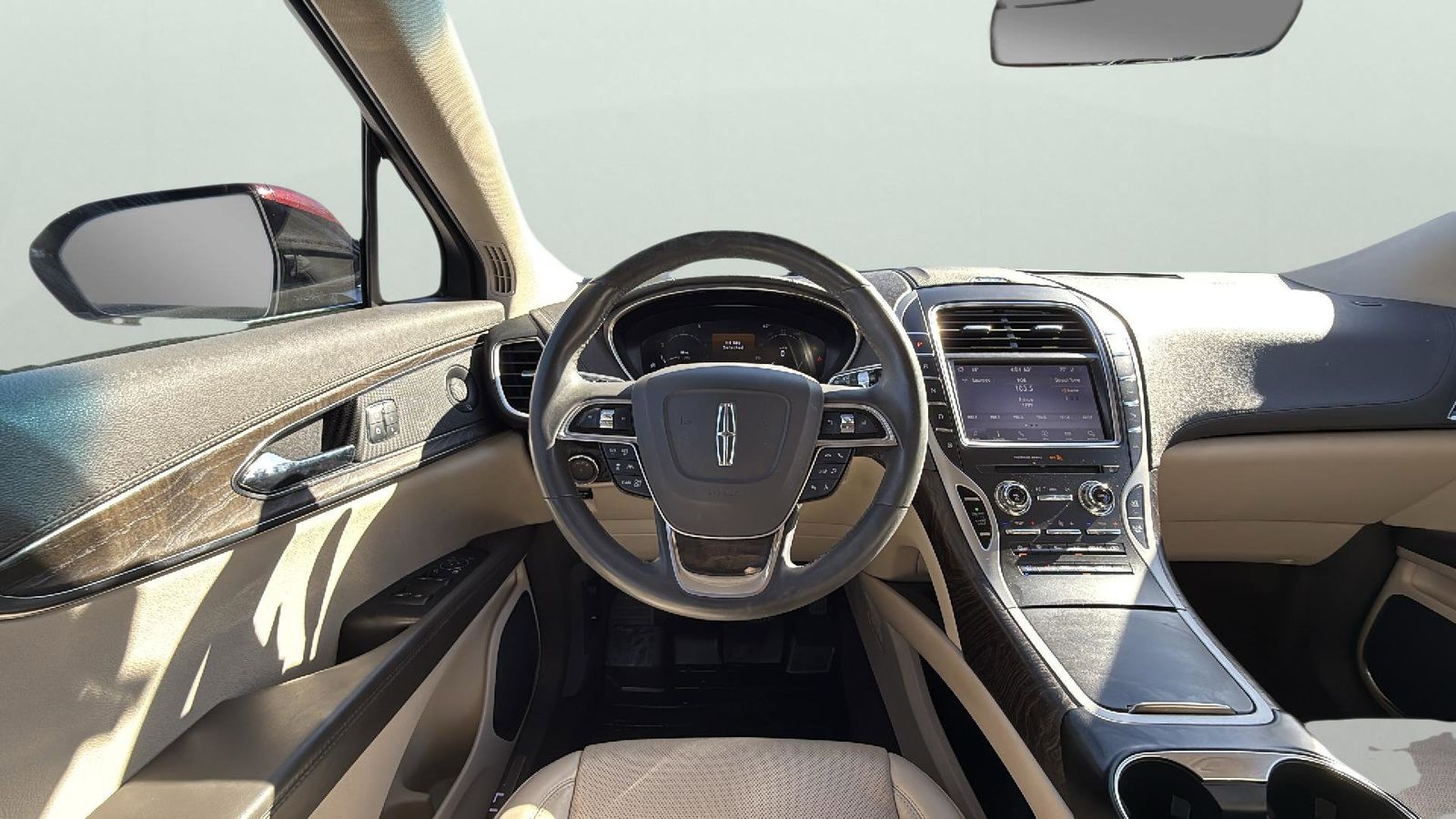 Used Car 2020 Lincoln Nautilus  Reserve For Sale Under $30,000 In Austin, Texas