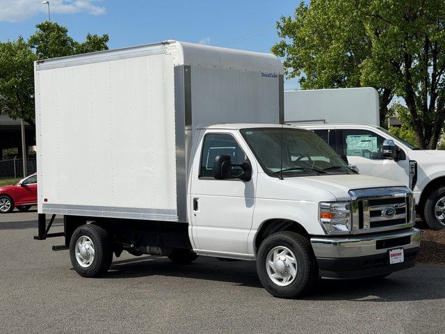 2025 Ford E-350SD Base