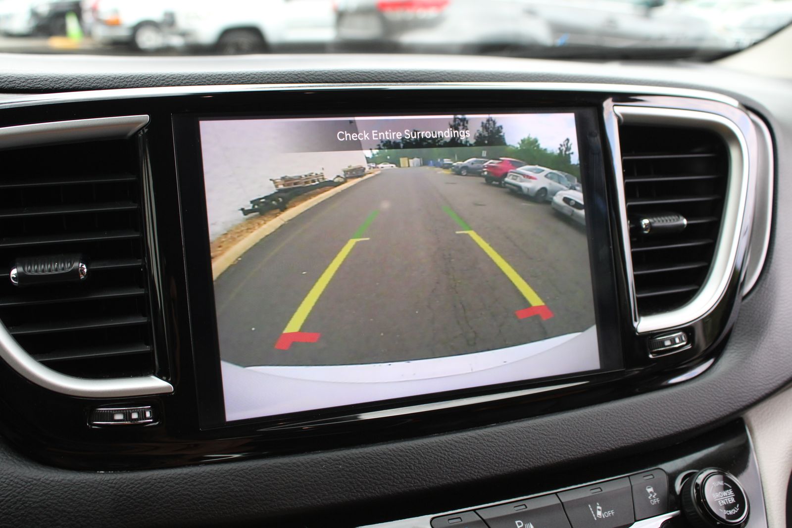 Used 2024 White Chrysler Touring L image 20