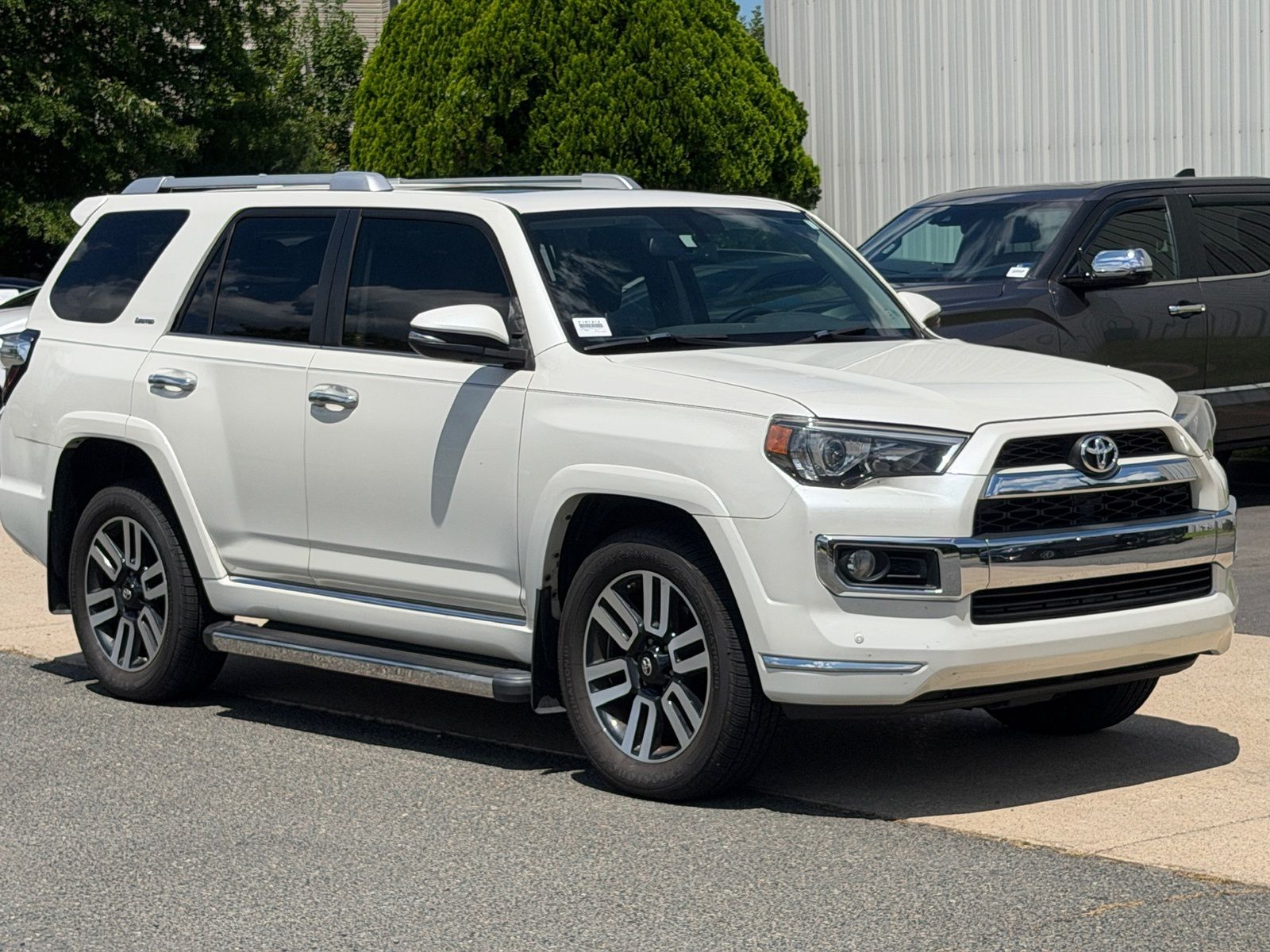 White (Blizzard Pearl) 2016 Toyota 4Runner SUV / Crossover All-Wheel Drive 5-Speed Automatic Overdrive