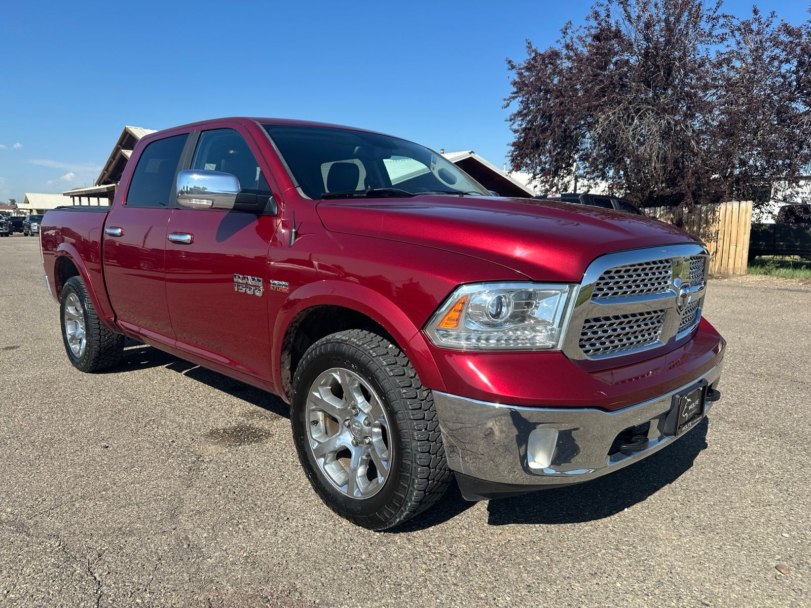 Deep Cherry Red Crystal Pearlcoat 2014 RAM 1500 Pickup Truck Four-Wheel Drive 8-Speed Automatic
