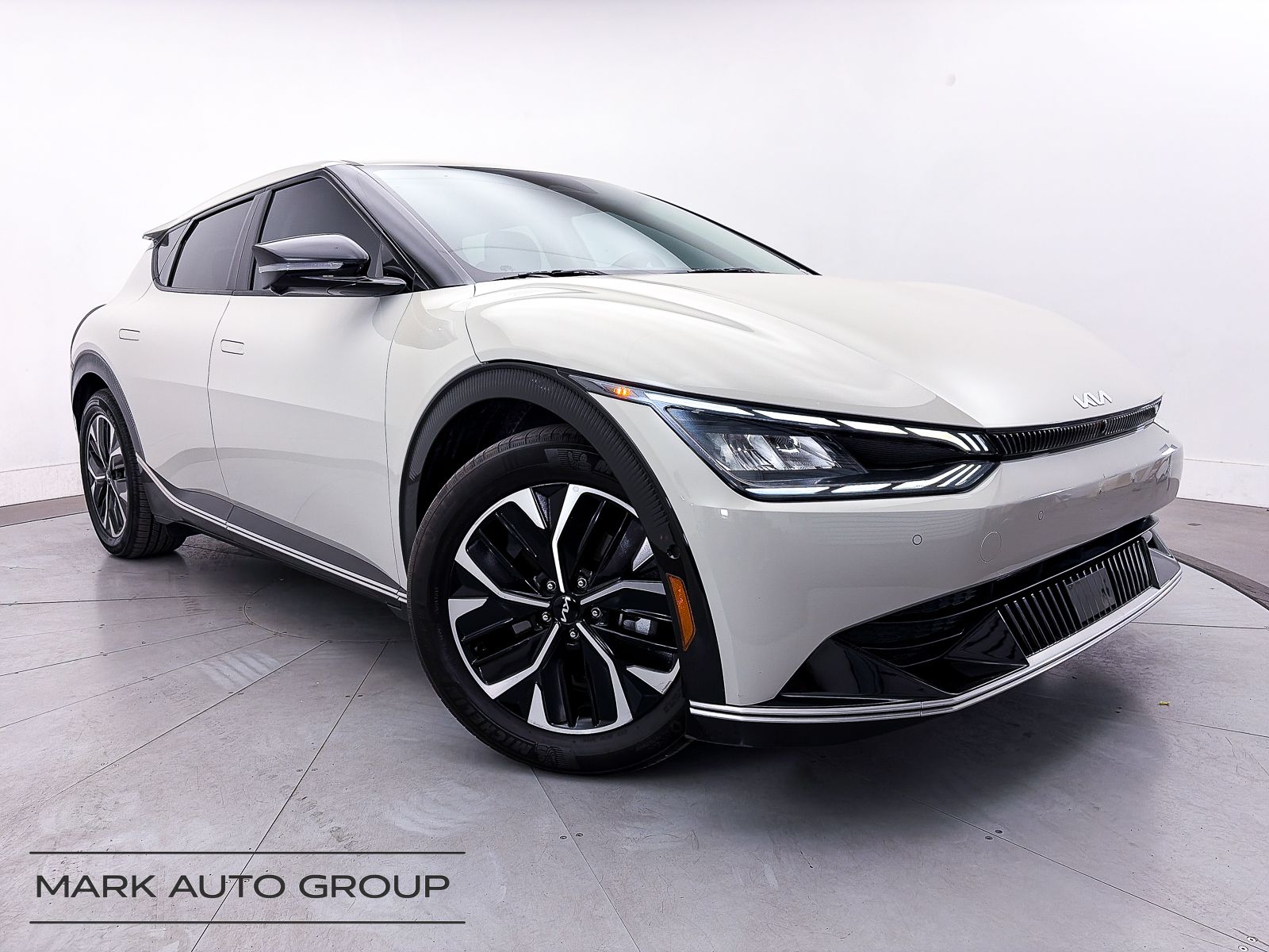2023 Kia EV6 Wind
