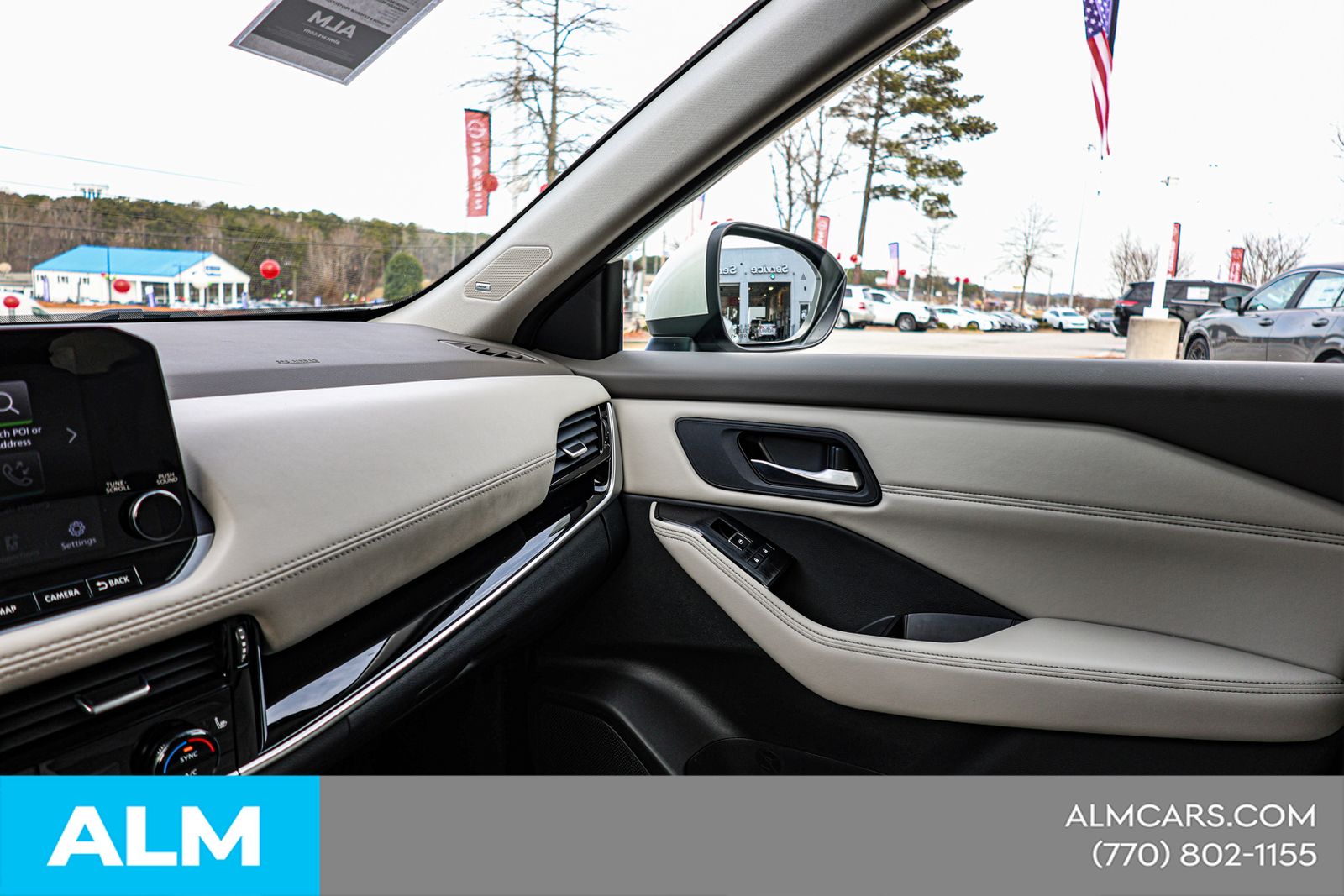 Used 2023 White Nissan SL image 41