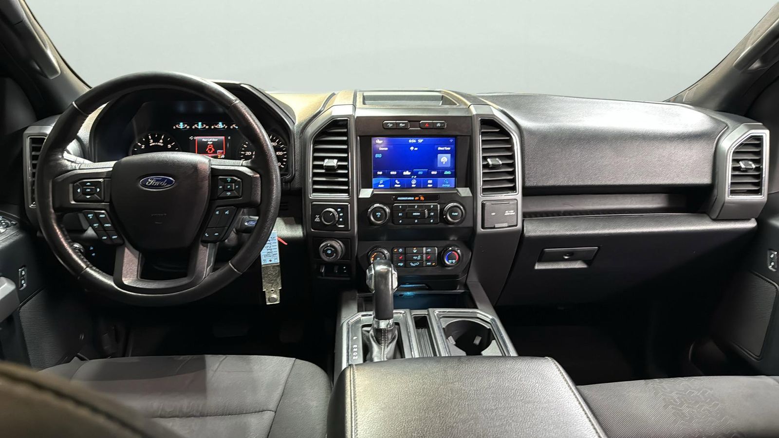 Used Car 2020 Ford F-150  Xlt For Sale Under $35,000 In Austin, Texas