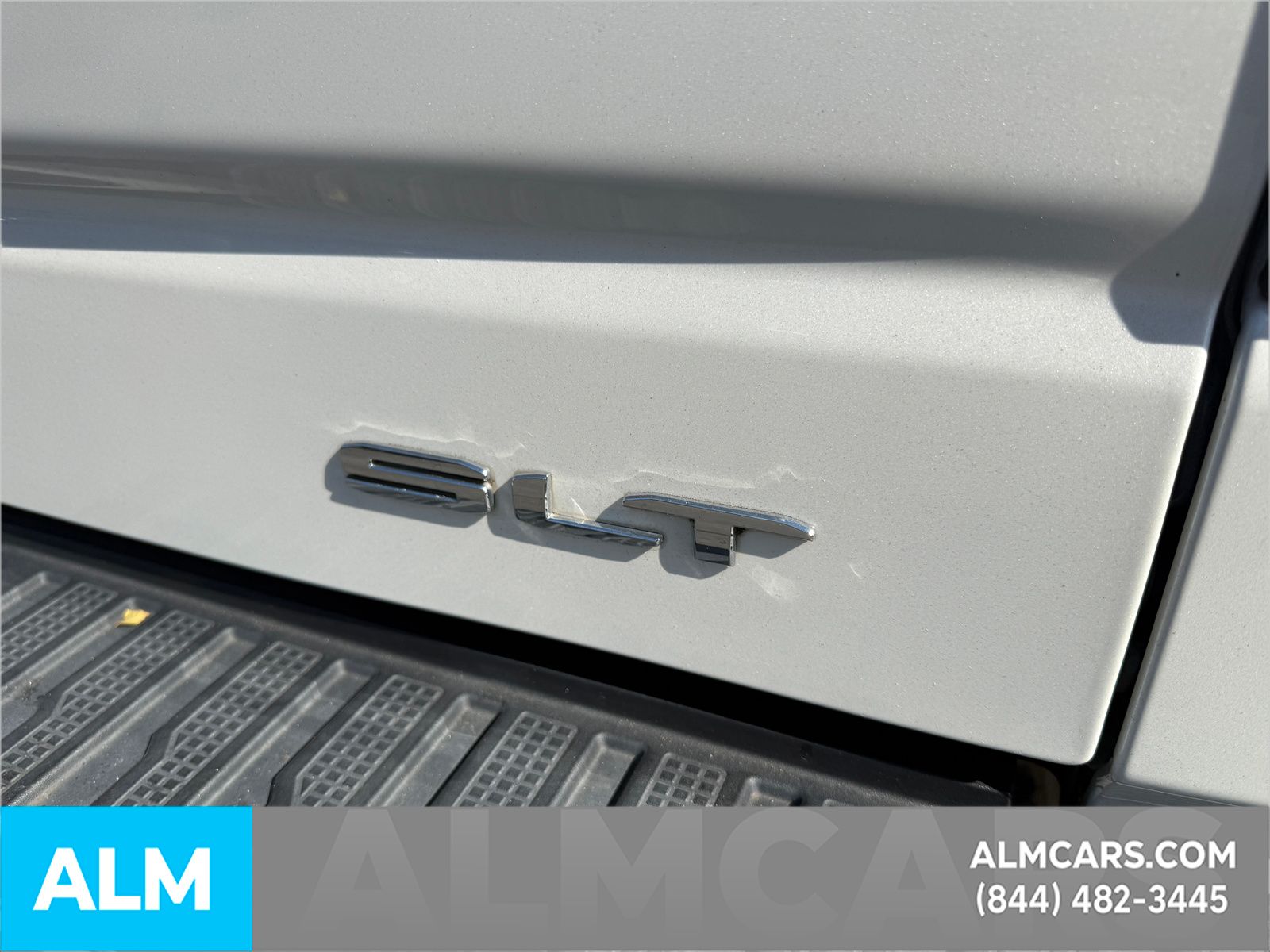 Used 2021 White GMC SLT image 11