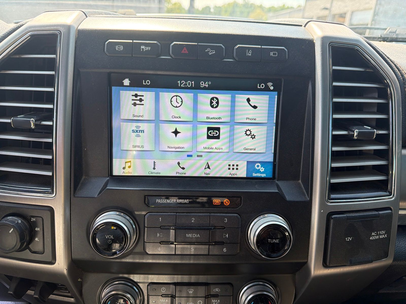 Used 2019 Black Ford Platinum image 5