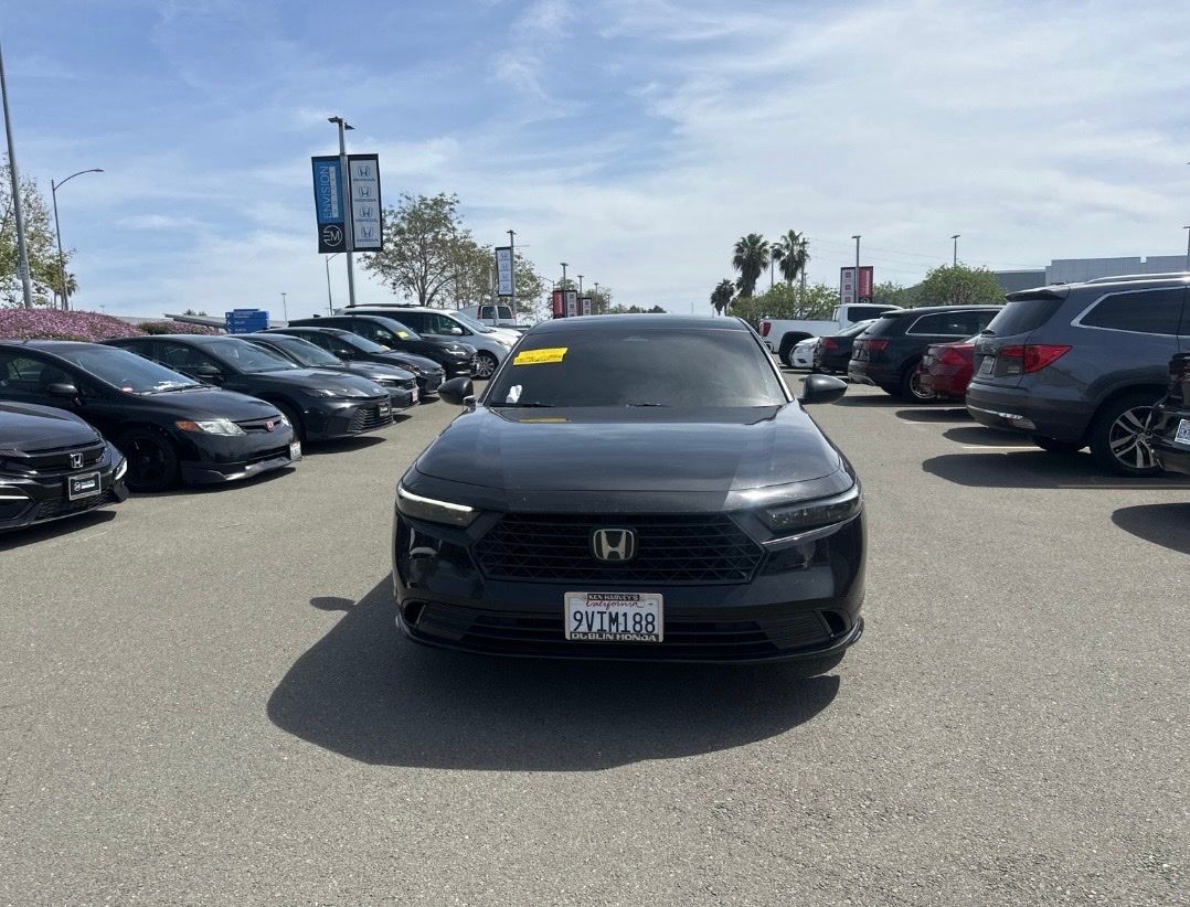 2025 Honda Accord Hybrid Sport-L FWD Negro (Crystal Black Pearl) Sedán Tracción delantera Transmisión variable continua