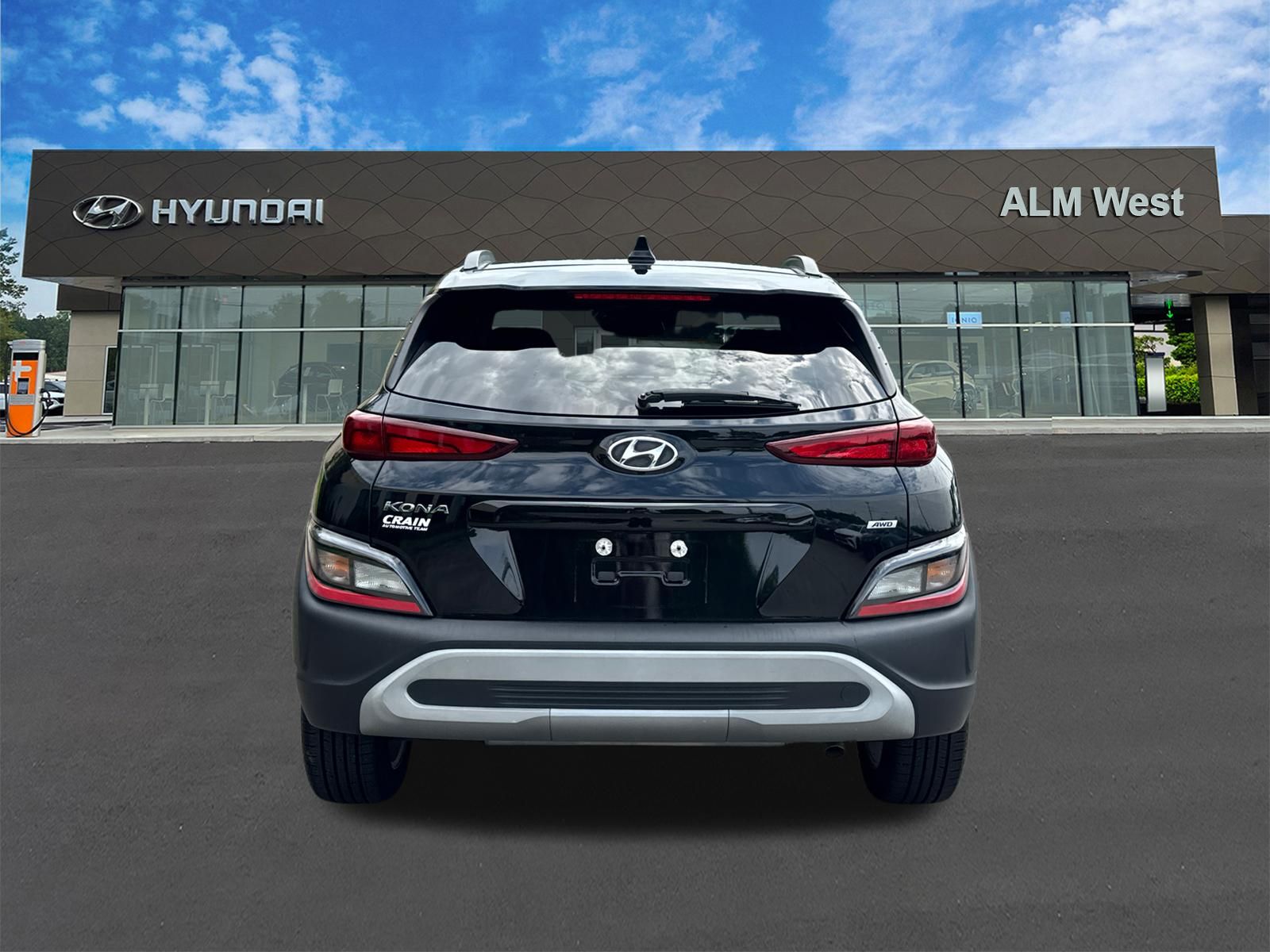 Used 2023 Black Hyundai SEL image 6