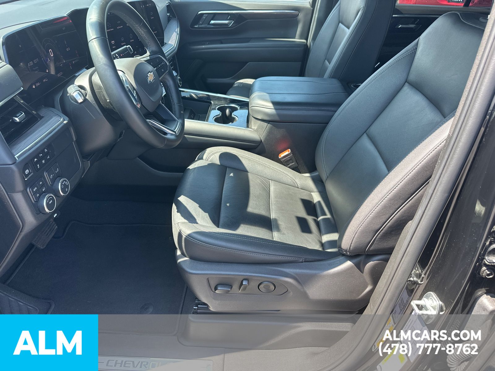 Used 2025 Black Chevrolet LT image 11