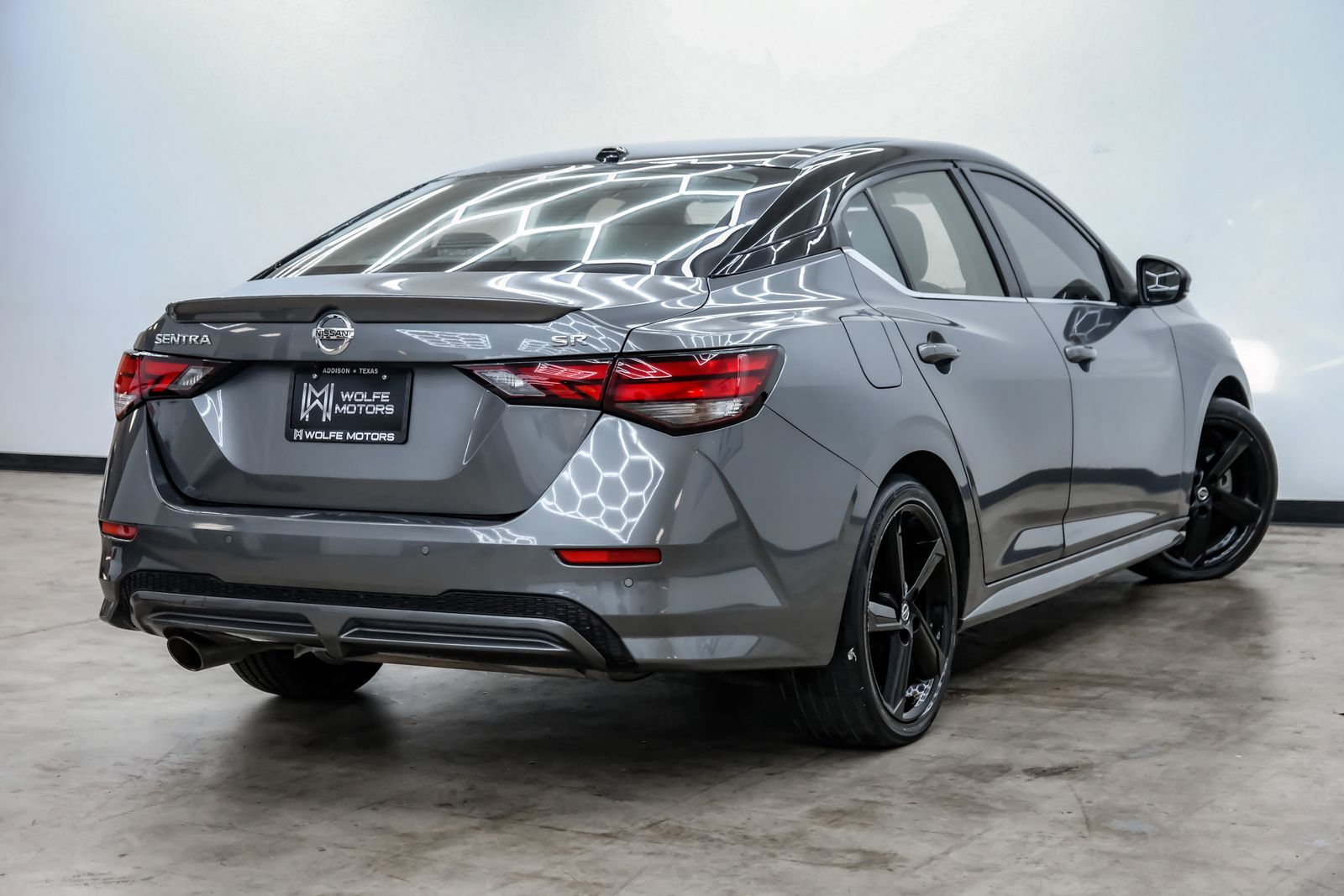 View vehicle photo 5