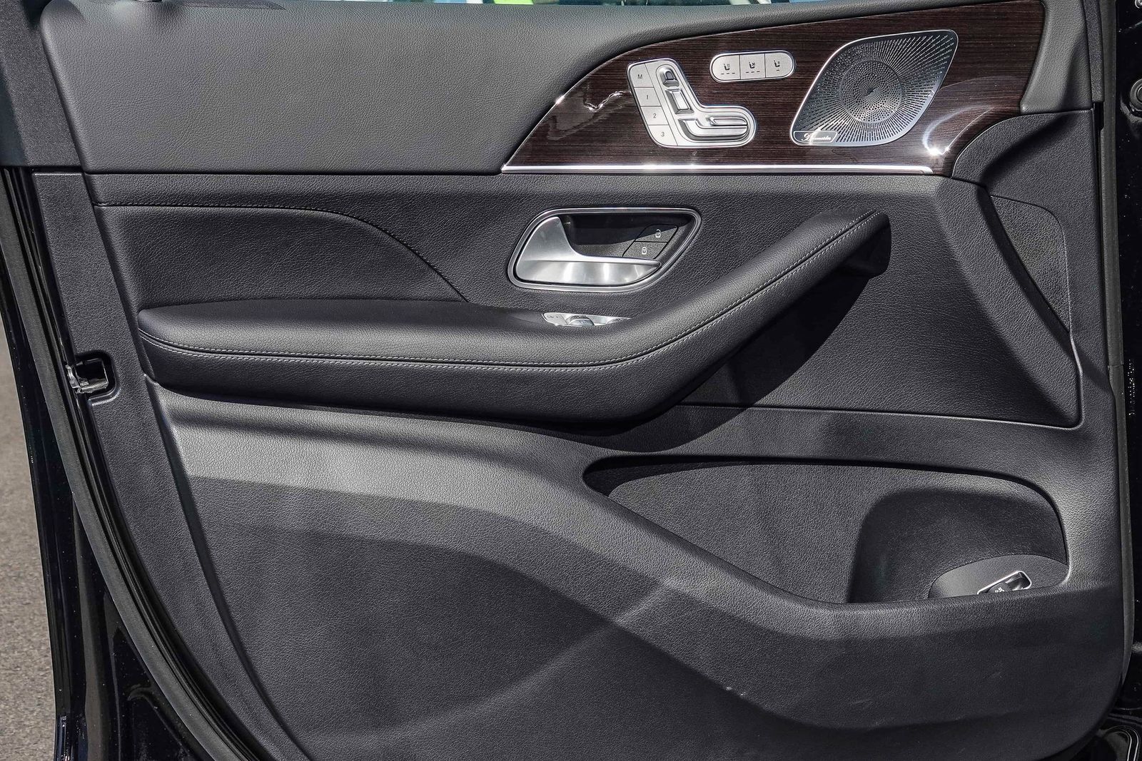 2025 Mercedes-Benz GLE GLE580 - Photo 19