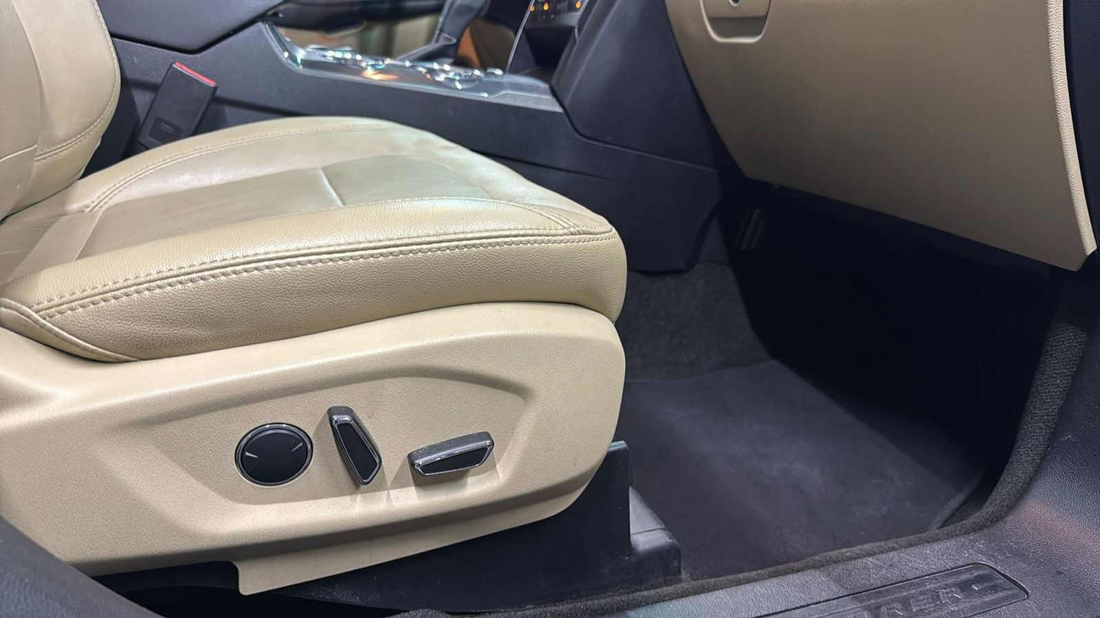 Used Car 2016 Ford Explorer  Xlt For Sale Under $15,000 In Austin, Texas