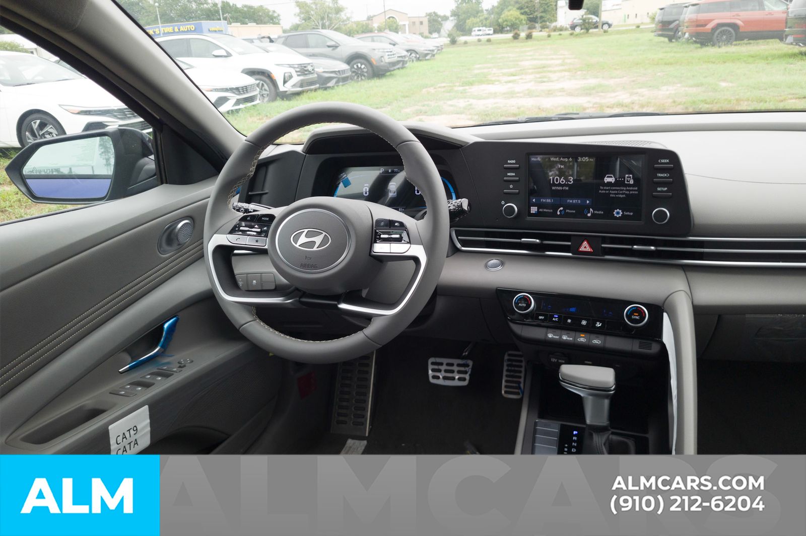 Used 2025 Intense Blue Hyundai SEL Sport image 19