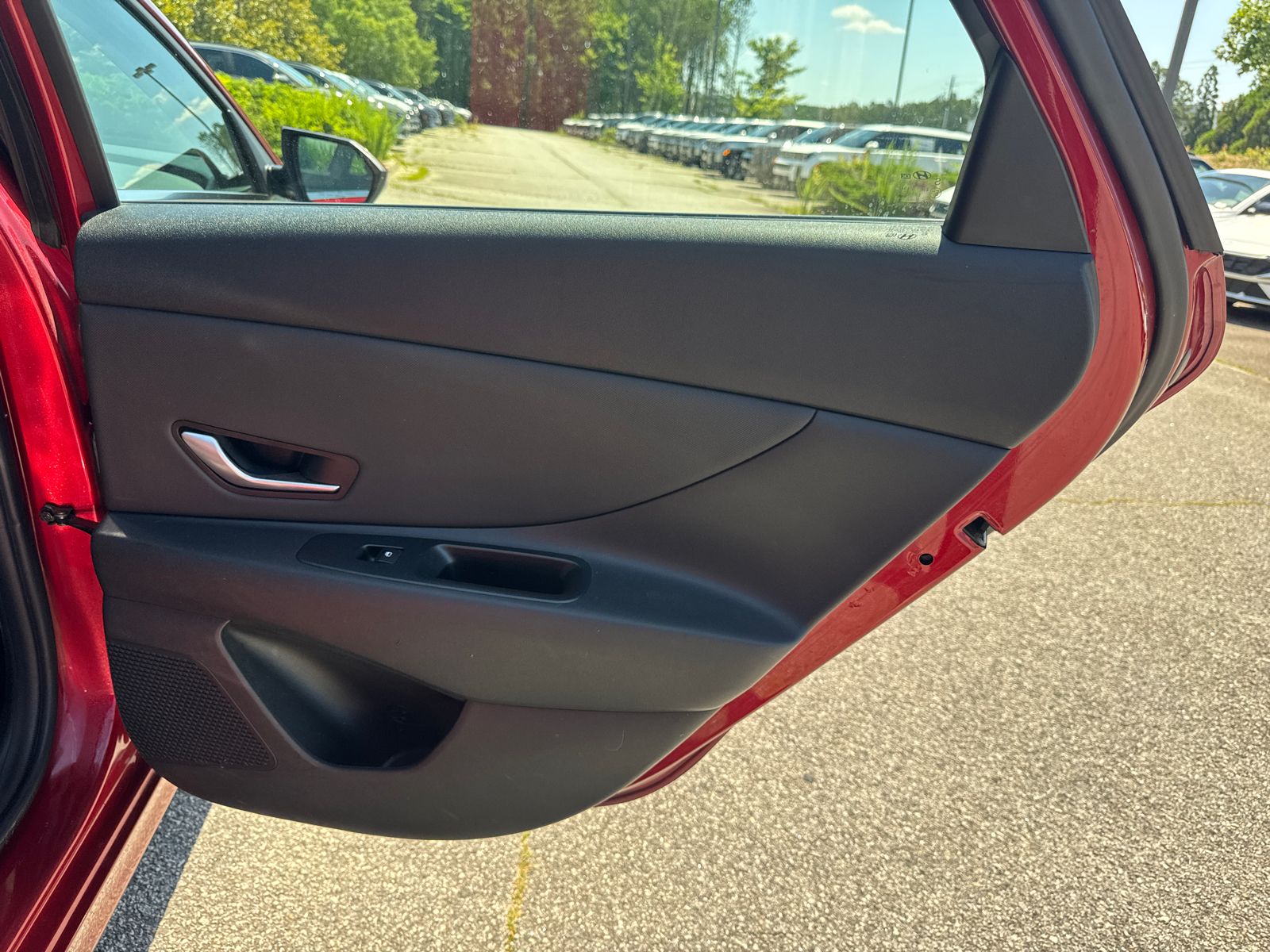 Used 2024 Red Hyundai SEL image 16