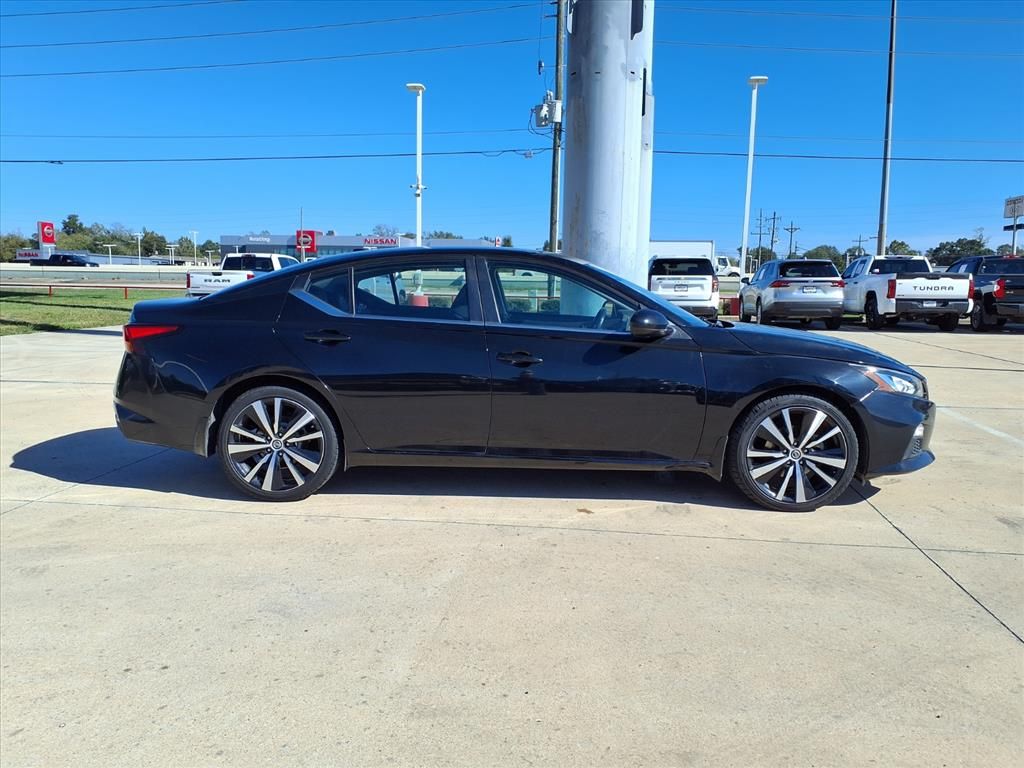 2021 Nissan Altima 2.5 SR Black at Emmons Autoplex
