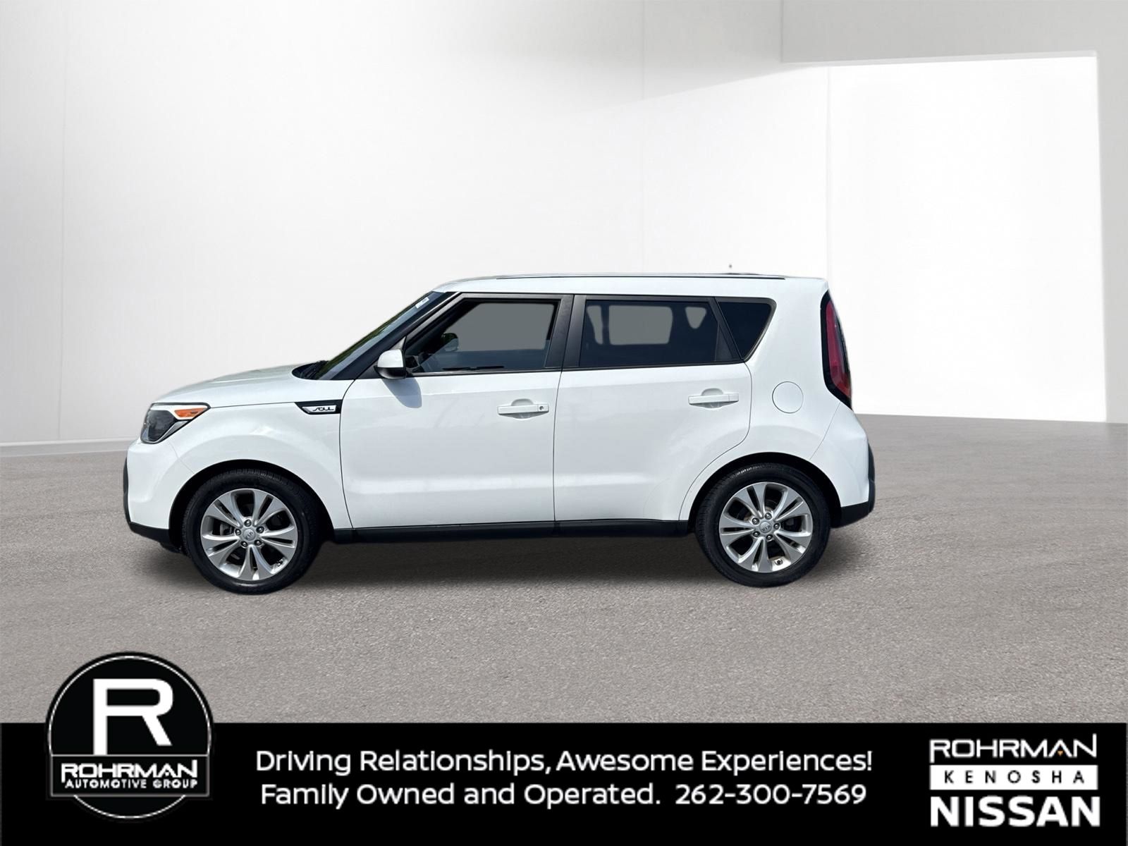 Clear White 2015 Kia Soul Wagon Front-Wheel Drive 6-Speed Automatic