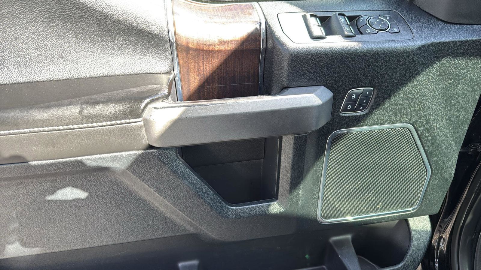 Used Car 2017 Ford F-150  Platinum For Sale Under $35,000 In Austin, Texas