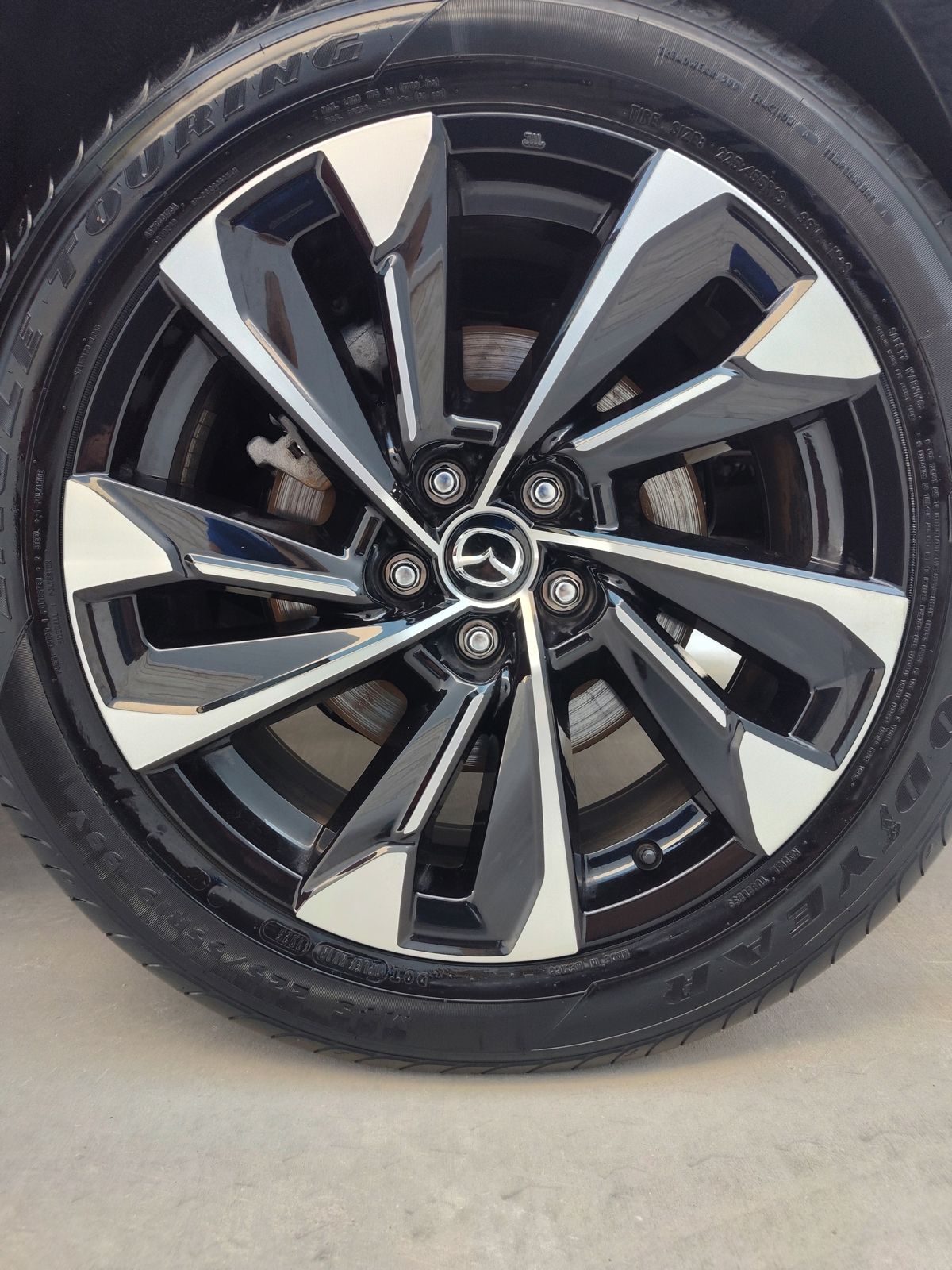 2025 Mazda CX-50 Premium Plus - Photo 16
