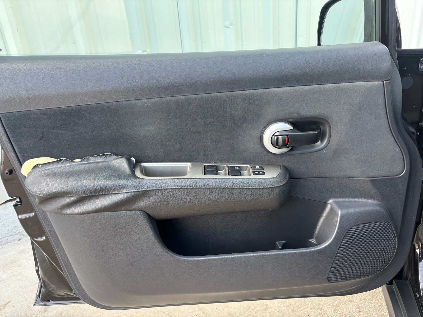 Used Car 2011 Nissan Versa  1.8 S For Sale Under $10,000 In Austin, Texas