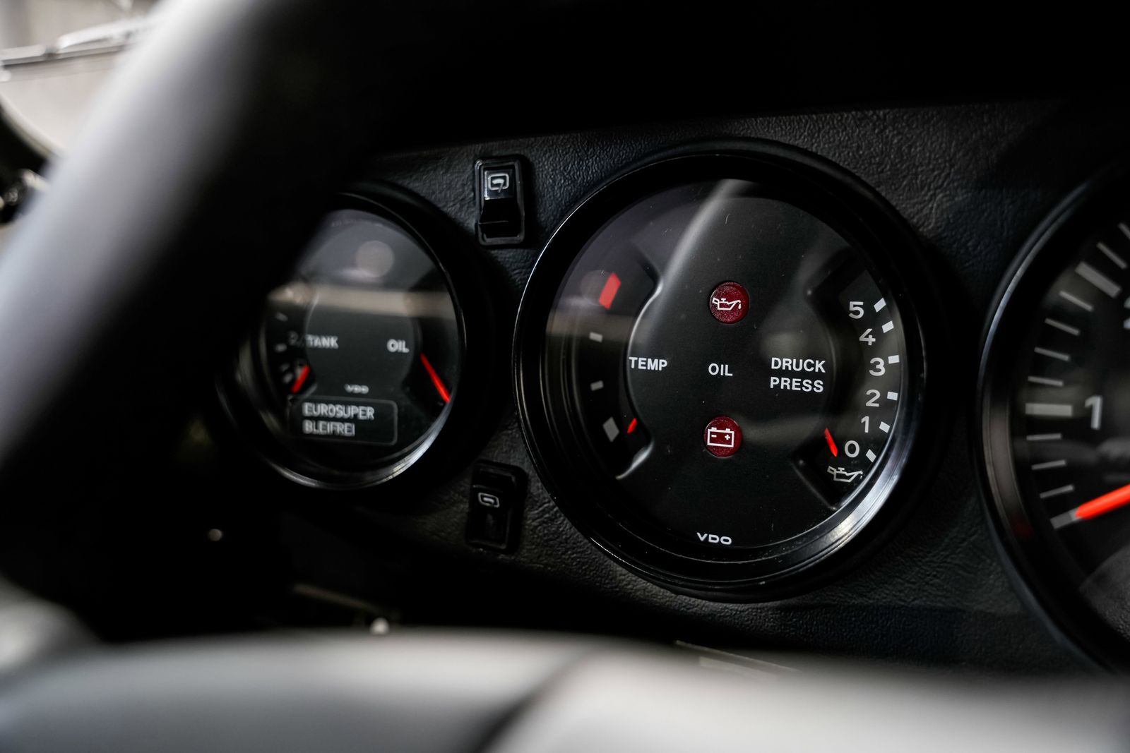 1988 Porsche 911 Carrera — photo 11