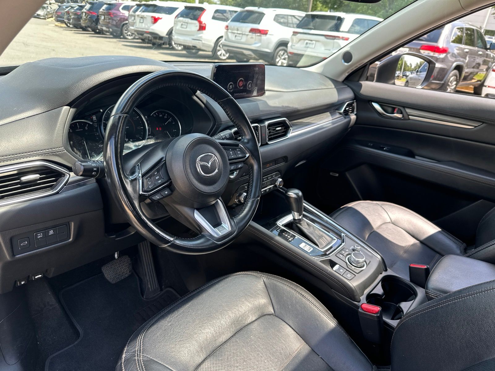 Used 2019 Blue Mazda Grand Touring Reserve image 29