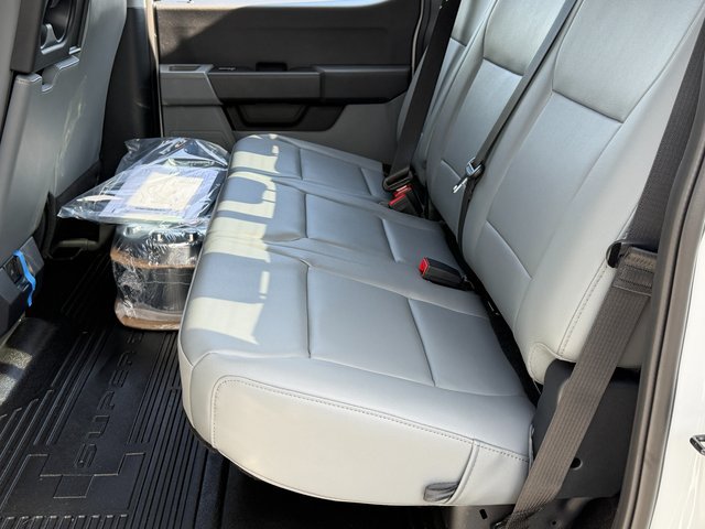 New 2026 Oxford White Ford XL image 18