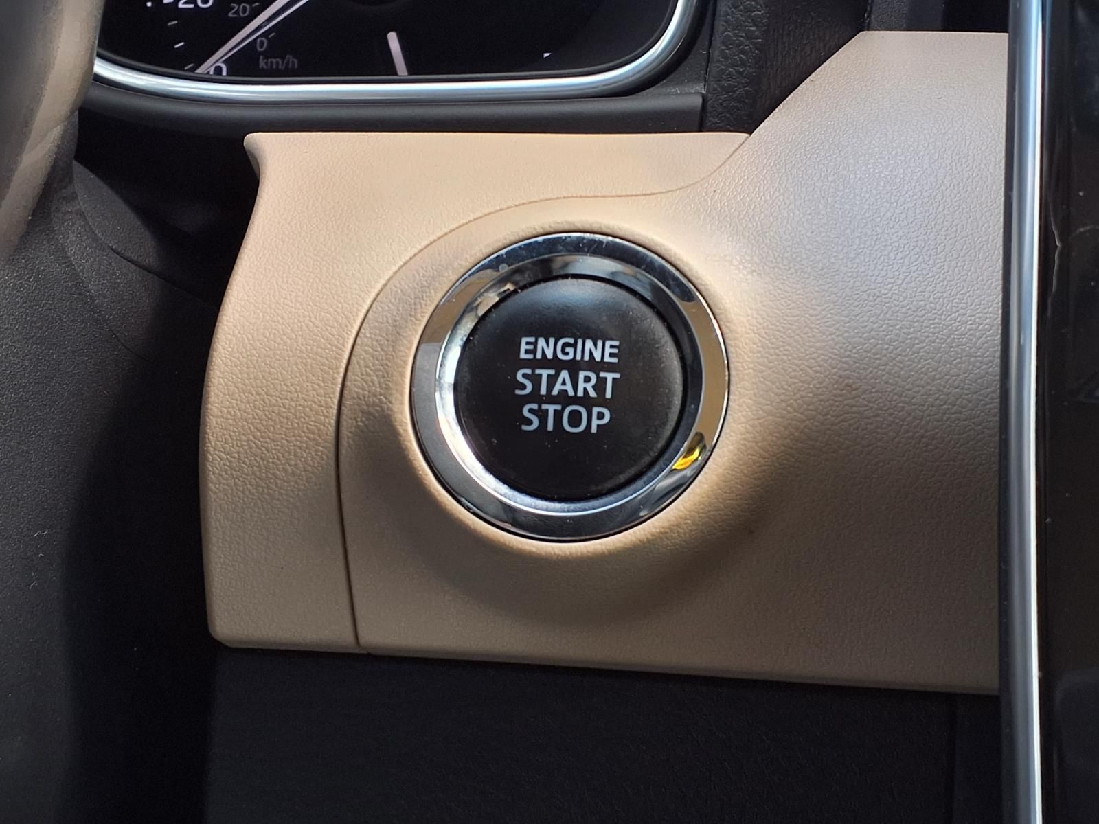 2019 Toyota Avalon XLE Beige at Community Toyota