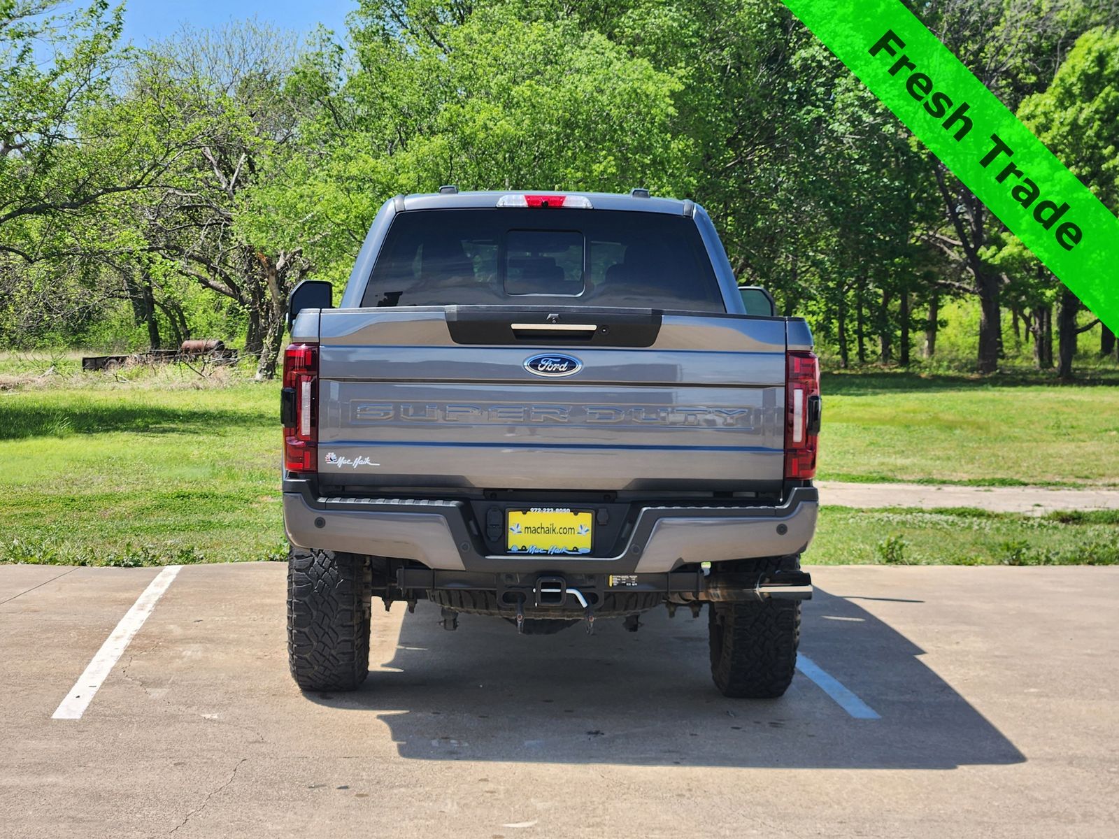 View vehicle photo 5