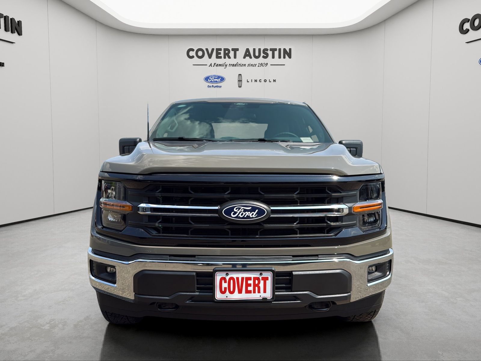 Certified Used 2026 Gray Ford XLT image 8