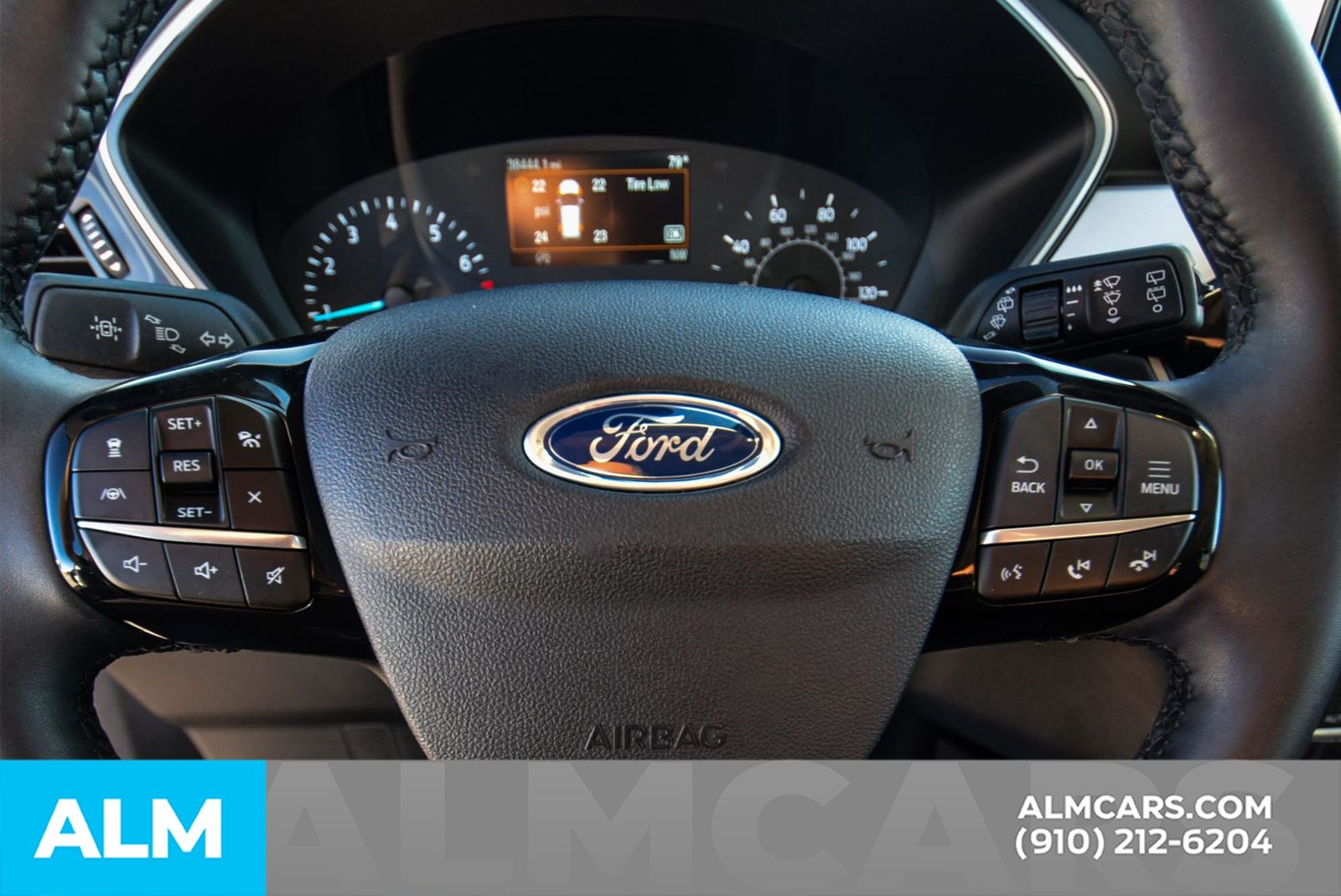 2022 Ford Escape SEL photo 19