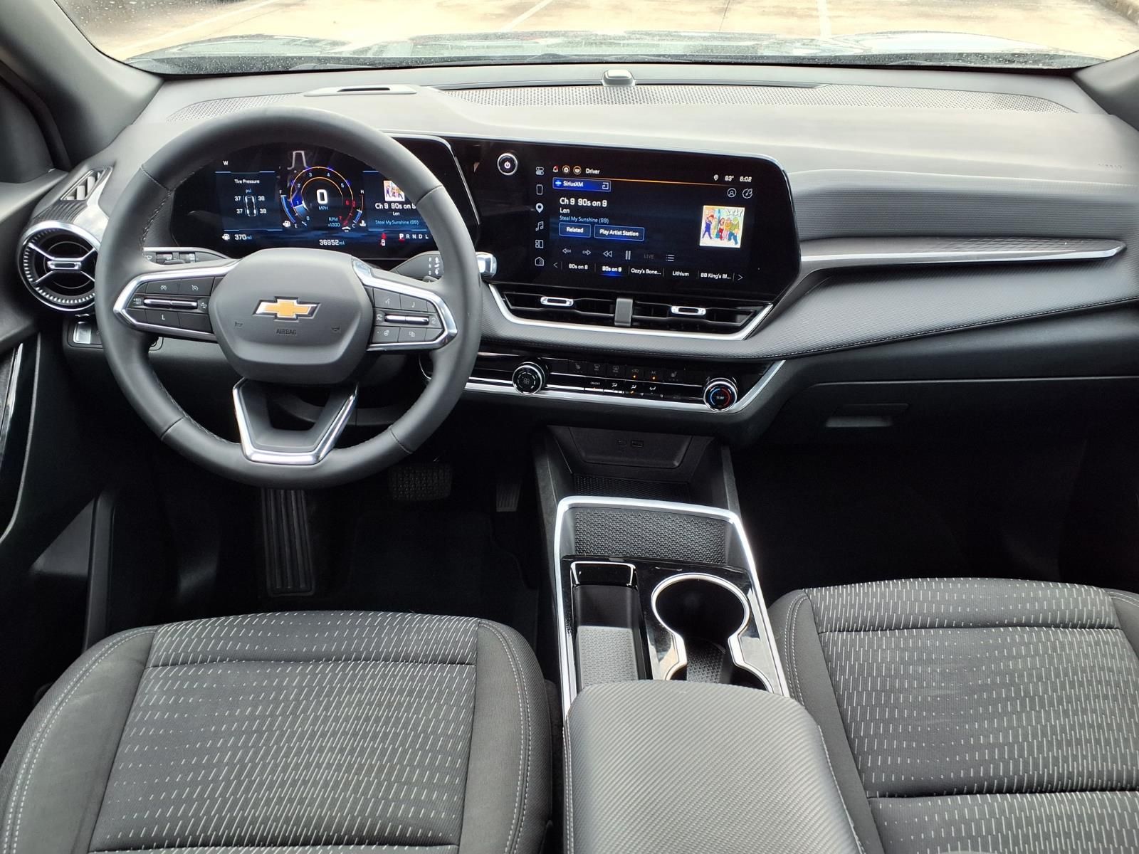 2025 Chevrolet Equinox LT - 10