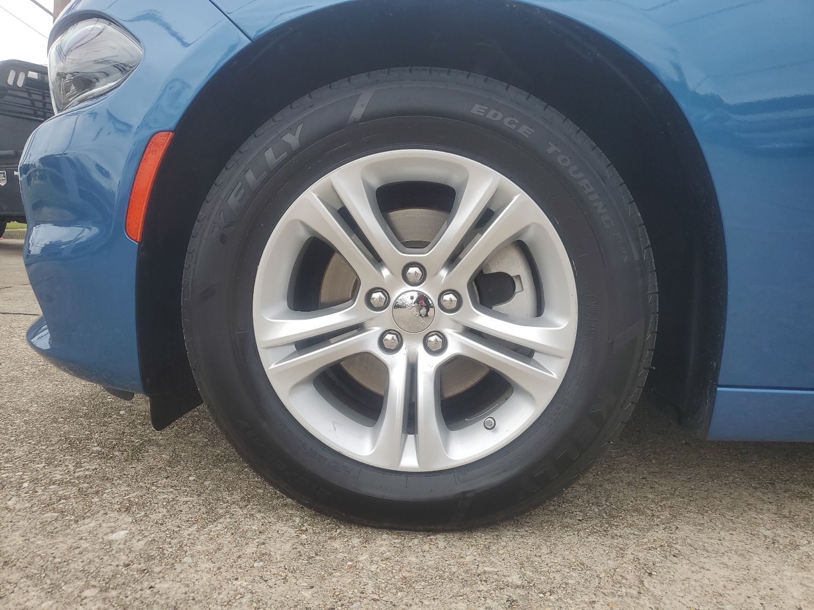 2023 Dodge Charger SXT - 6