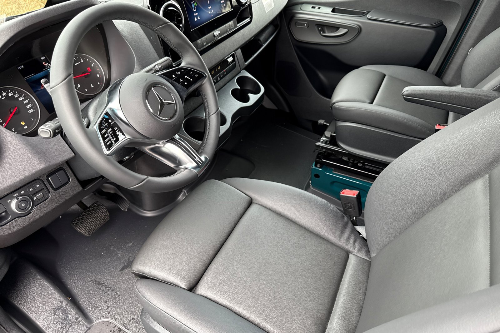 New 2026 Mercedes-benz Sprinter 2500 Van