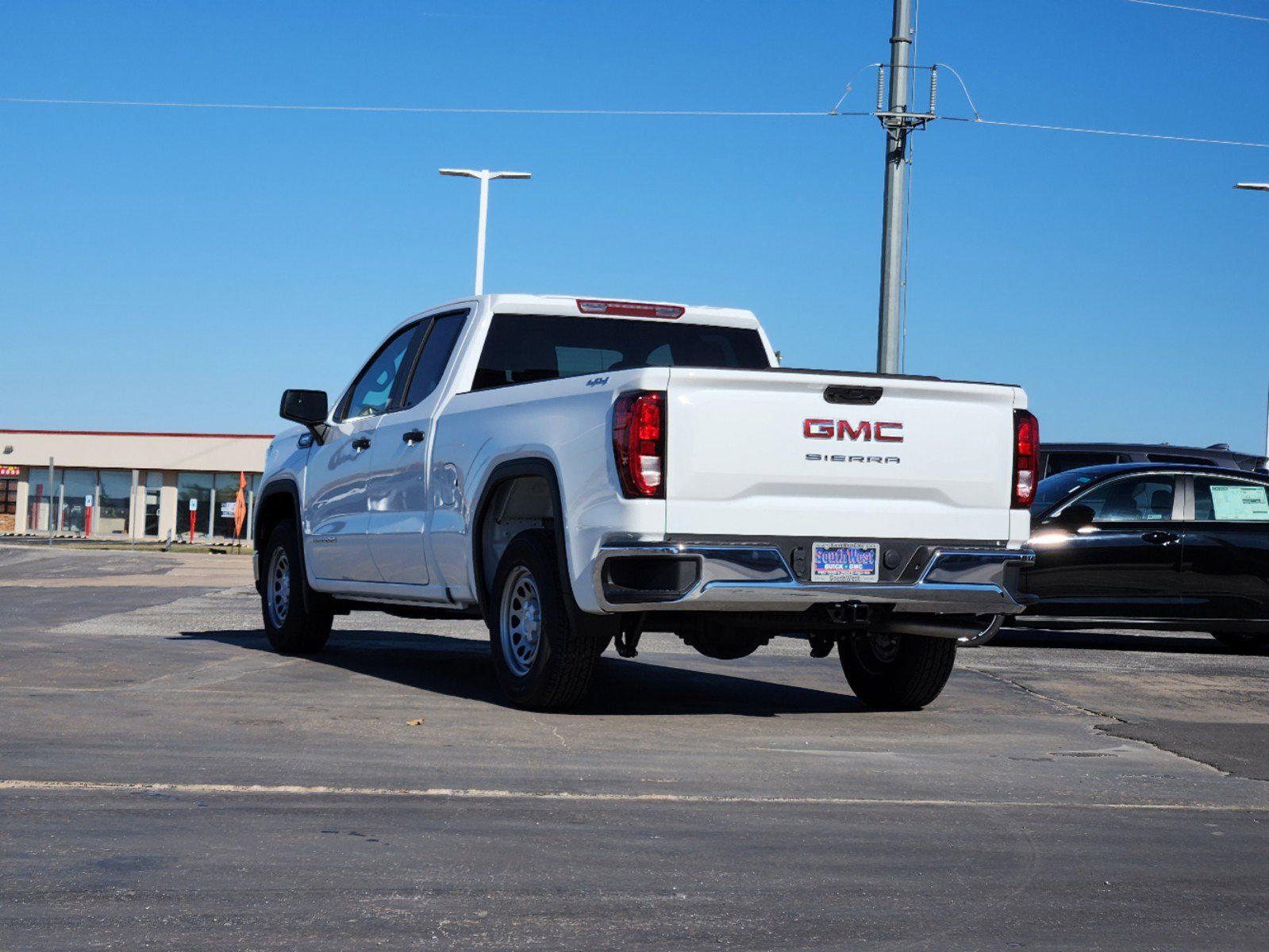 2025 GMC Sierra 1500 Pro 4