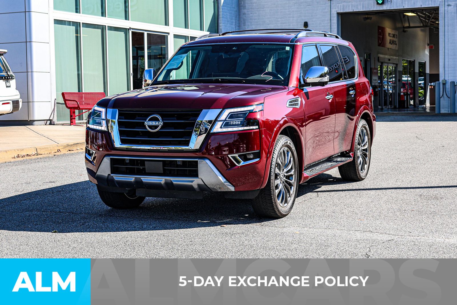 2024 Nissan Armada Platinum photo 3