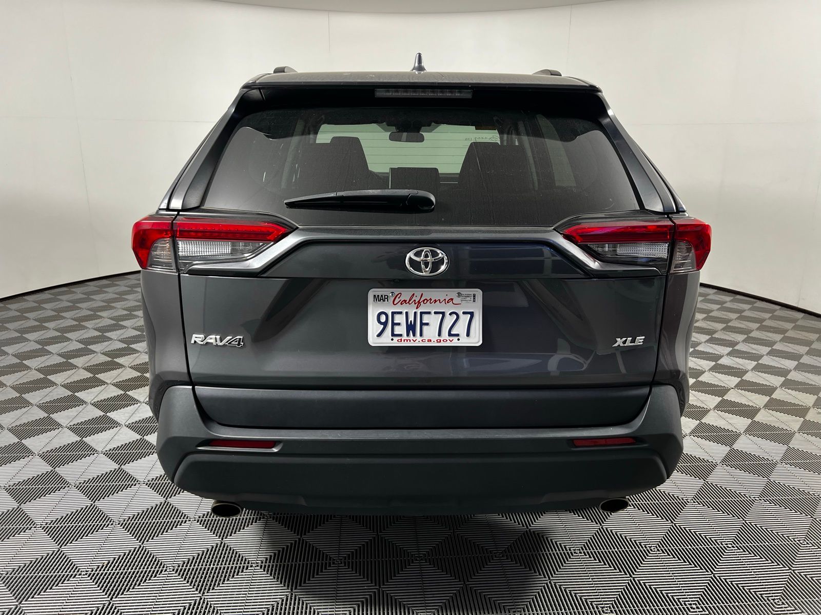 Thumbnail: 2023 Toyota RAV4 - 6
