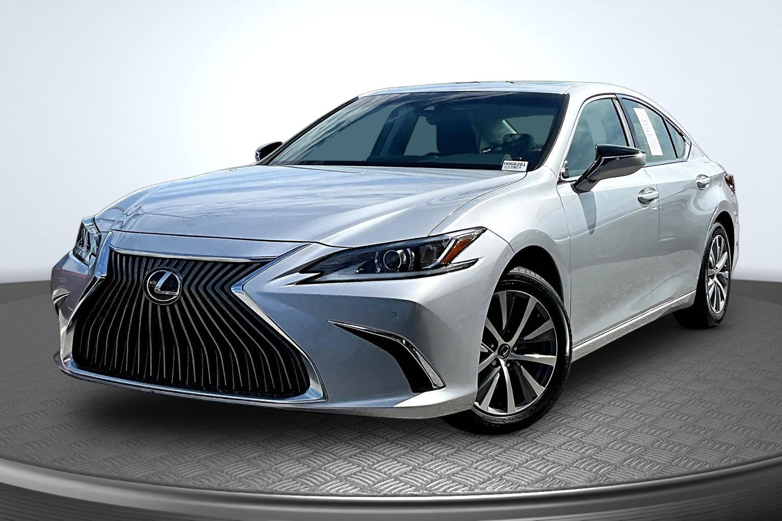 2020 Lexus ES Plata Sedán Tracción delantera 8 velocidades Automática