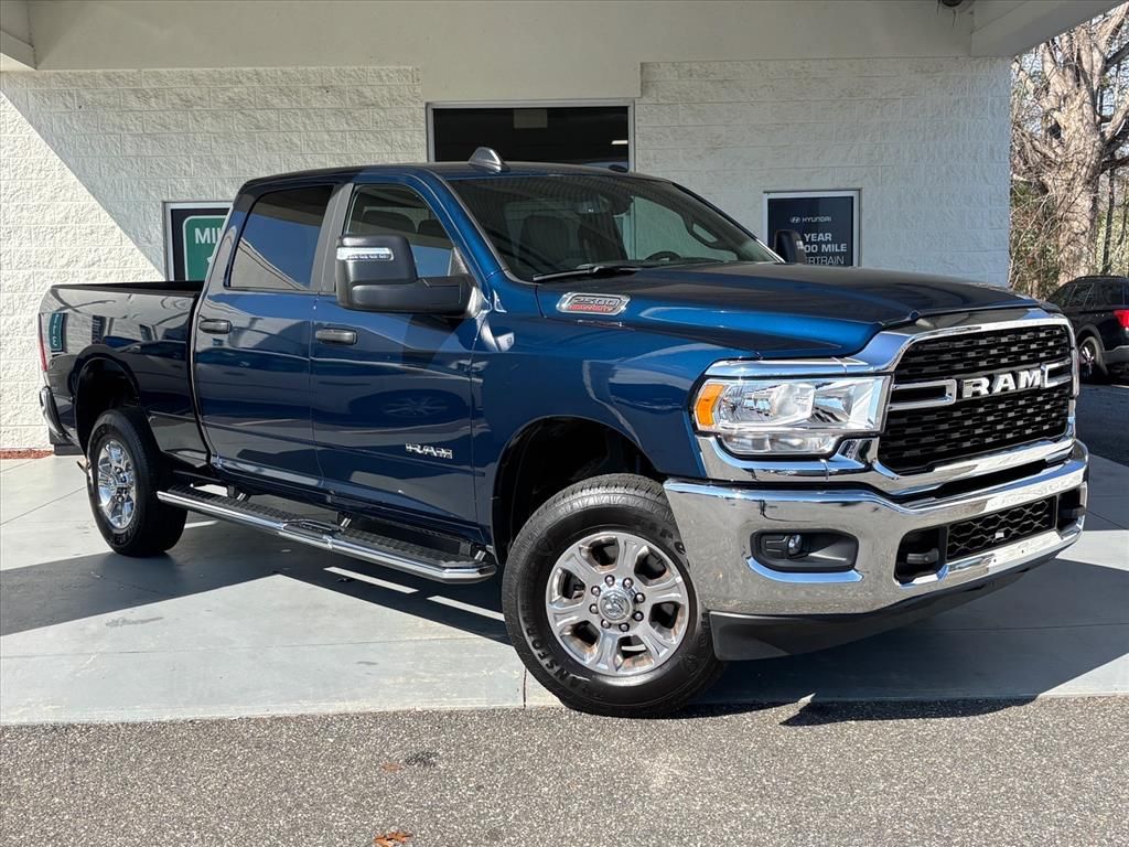 2024 RAM 2500 Big Horn Crew Cab 4WD