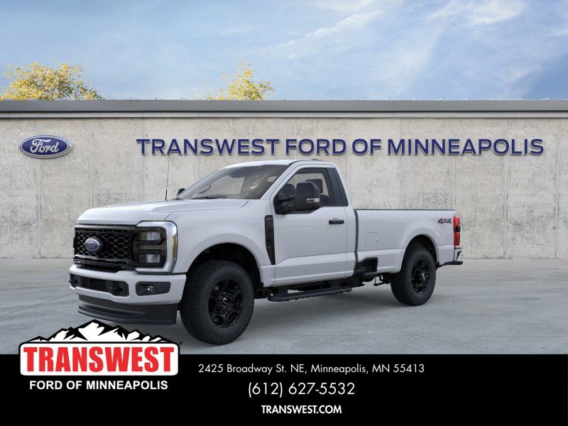 Oxford White 2026 Ford F-250 Super Duty Pickup Truck Four-Wheel Drive Automatic