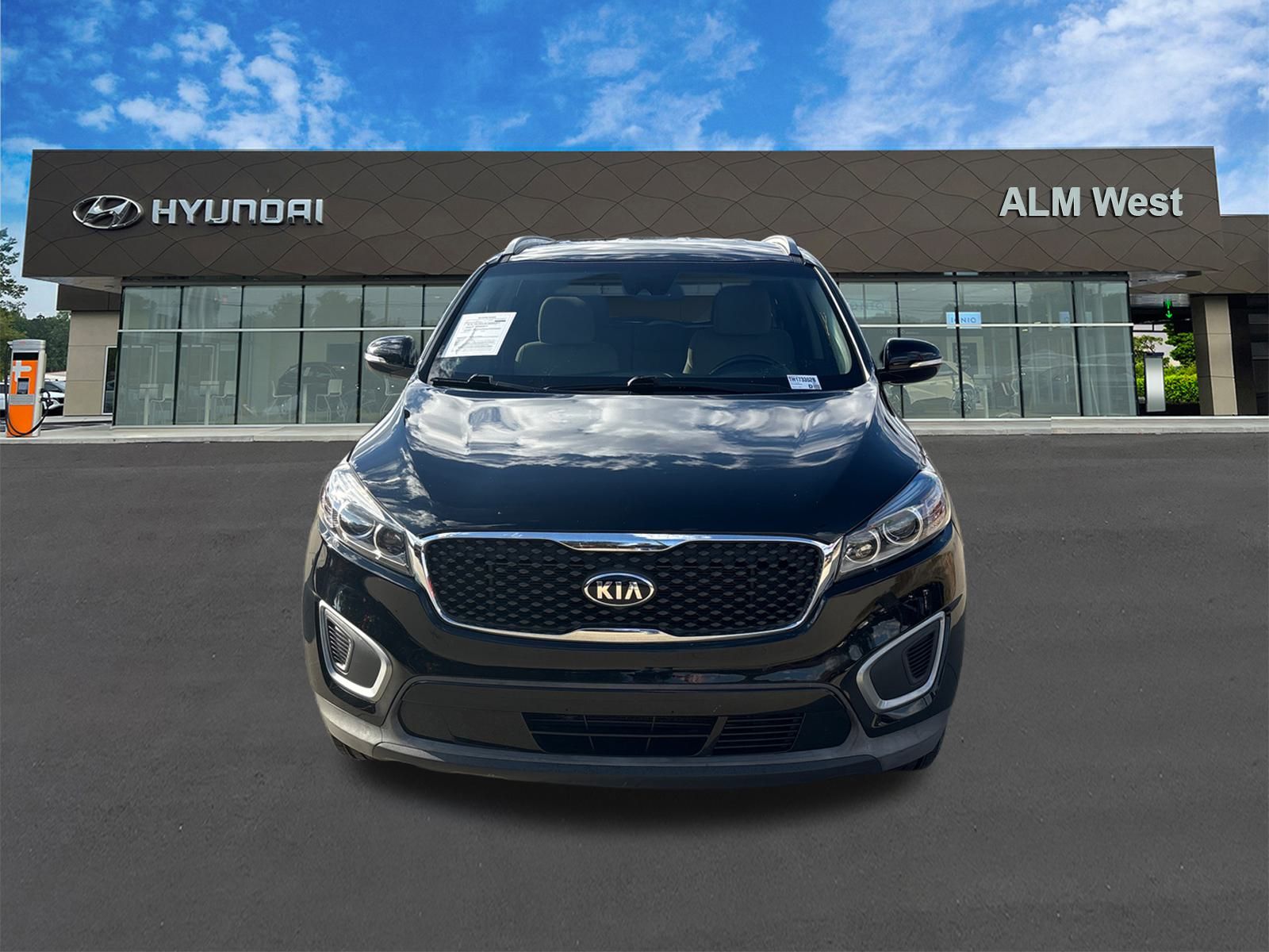 2017 Kia Sorento LX photo 2