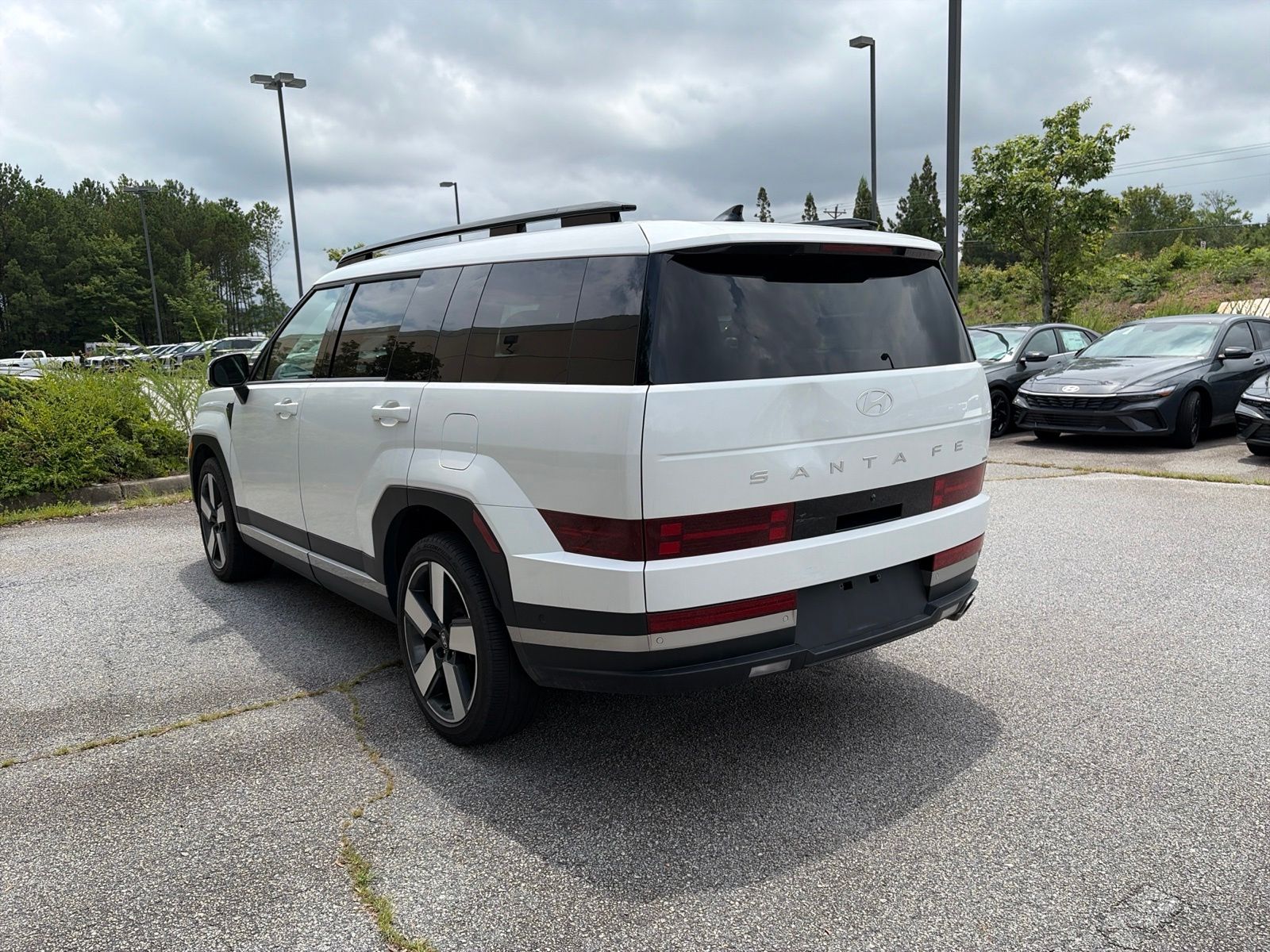 Used 2024 White Hyundai Limited image 4