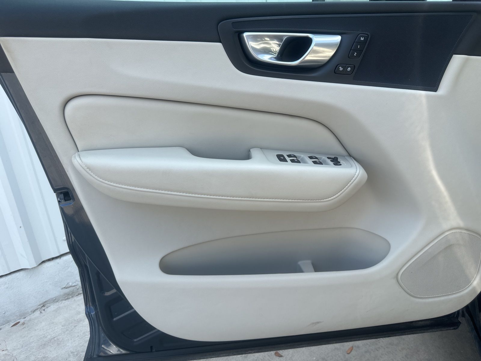 Used Car 2024 Volvo Xc60  B5 Core For Sale Under $30,000 In Austin, Texas