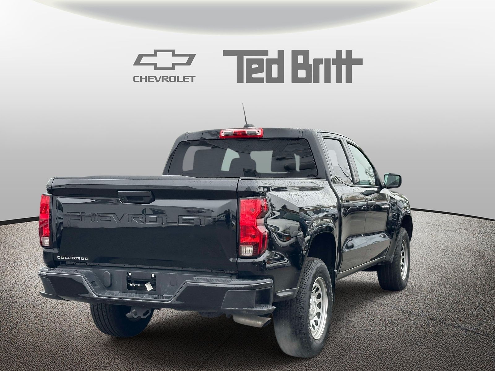 View vehicle photo 4