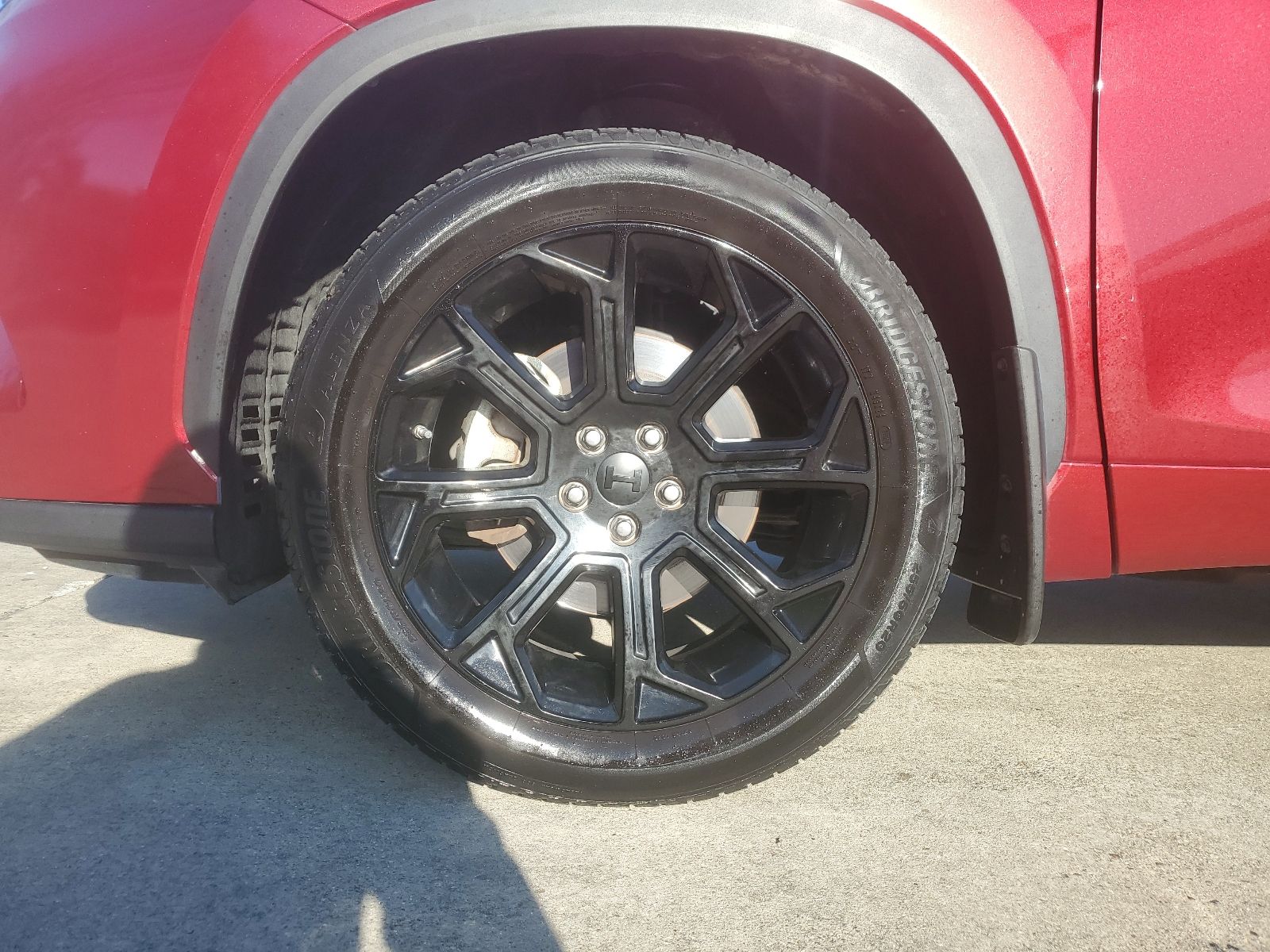 2023 Toyota Highlander LE - 6