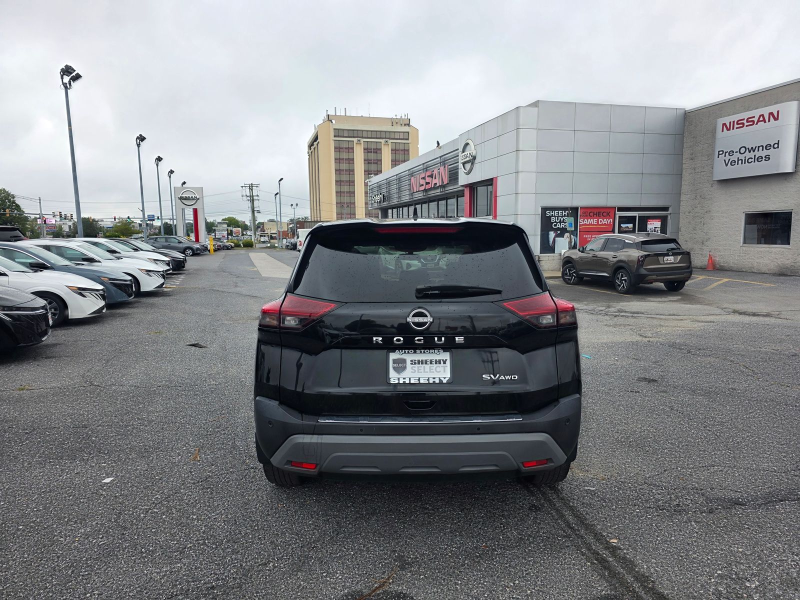Used 2023 Black Nissan SV image 10