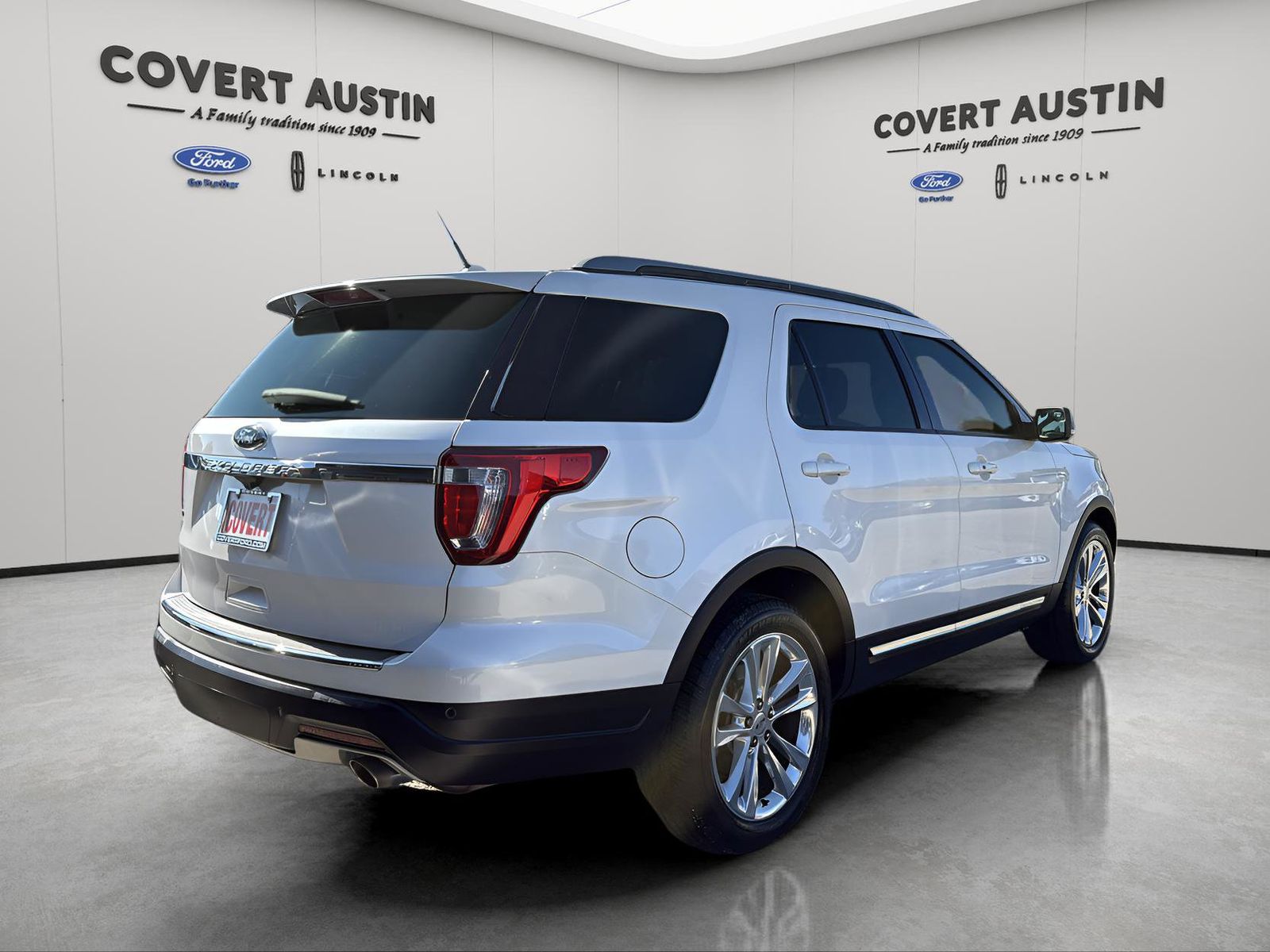 Used Car 2018 Ford Explorer  Xlt For Sale Under $20,000 In Austin, Texas