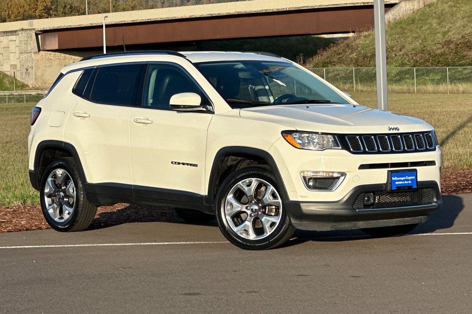 White Clearcoat 2021 Jeep Compass SUV / Crossover Four-Wheel Drive 9-Speed Automatic