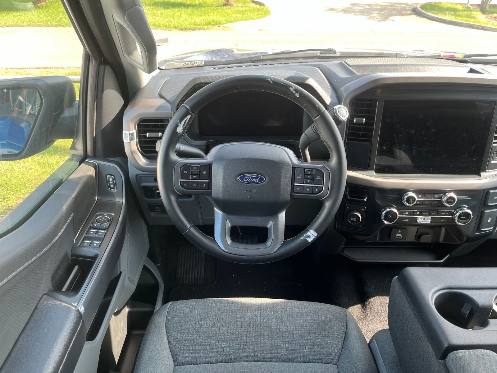 2025 Ford F-150 XLT - 10