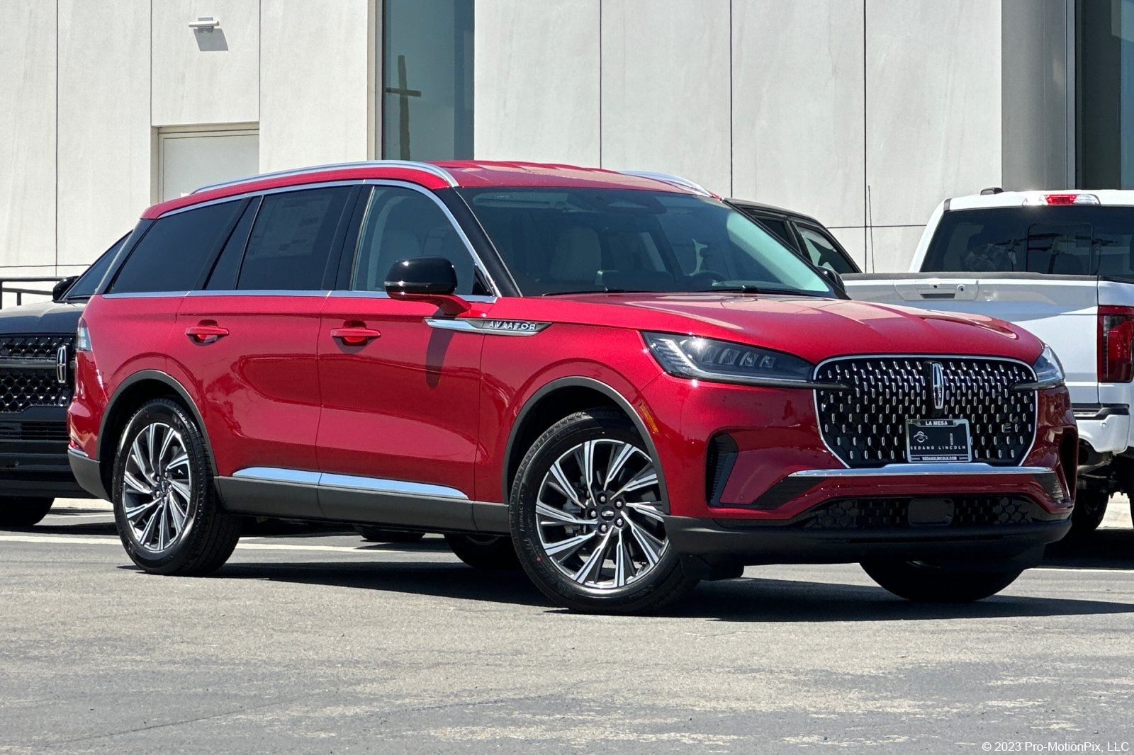 Red Carpet Tinted Clearcoat 2026 Lincoln Aviator Premiere RWD SUV / Crossover Rear-Wheel Drive Automatic