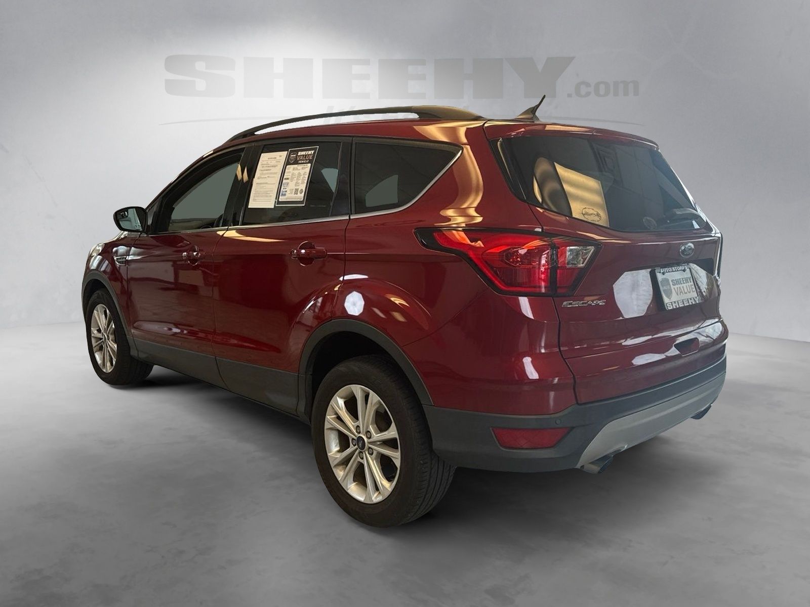 Used 2019 Ruby Red Metallic Ford SEL image 12